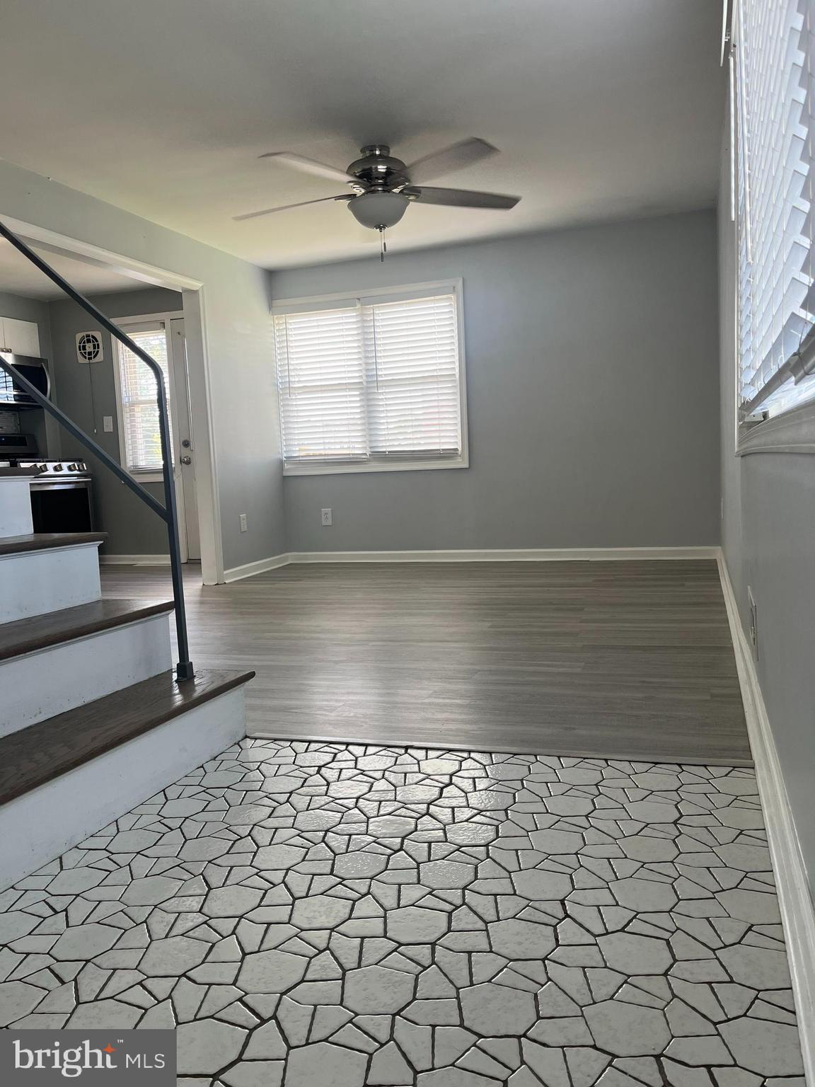 EASTCREST - Residential