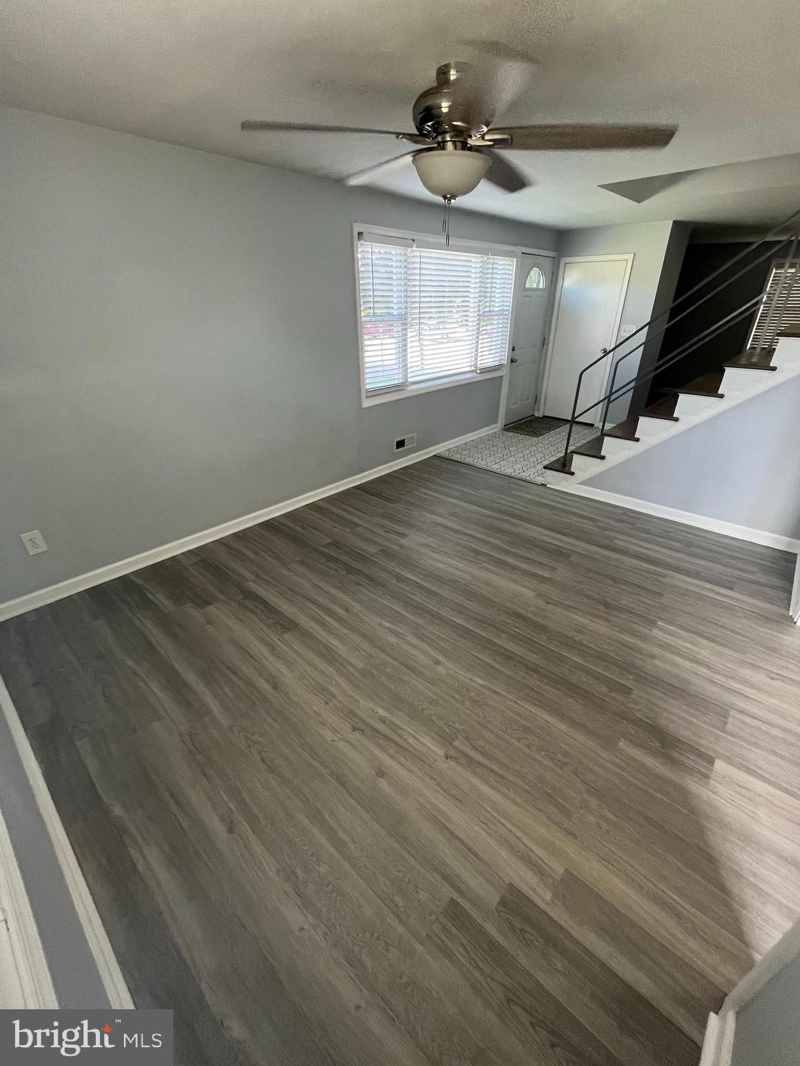 EASTCREST - Residential