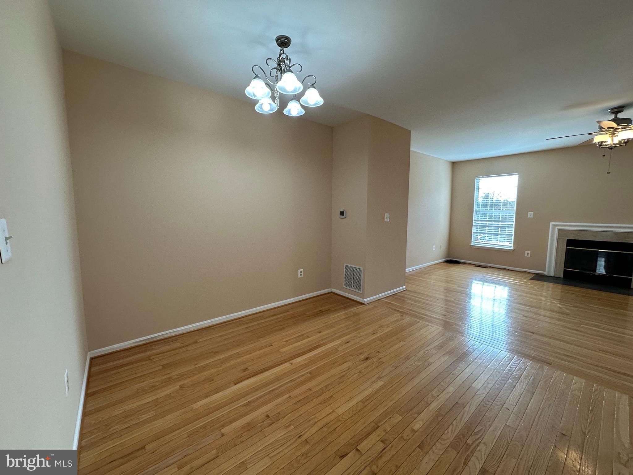 MCNAIR FARMS LANDBAY 11 - Residential Lease