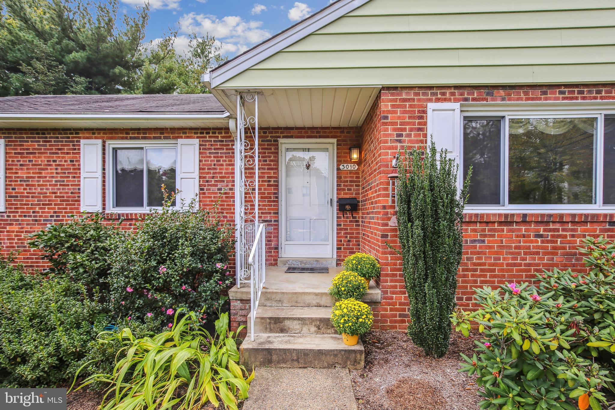 BERKSHIRE OAKWOOD - Residential