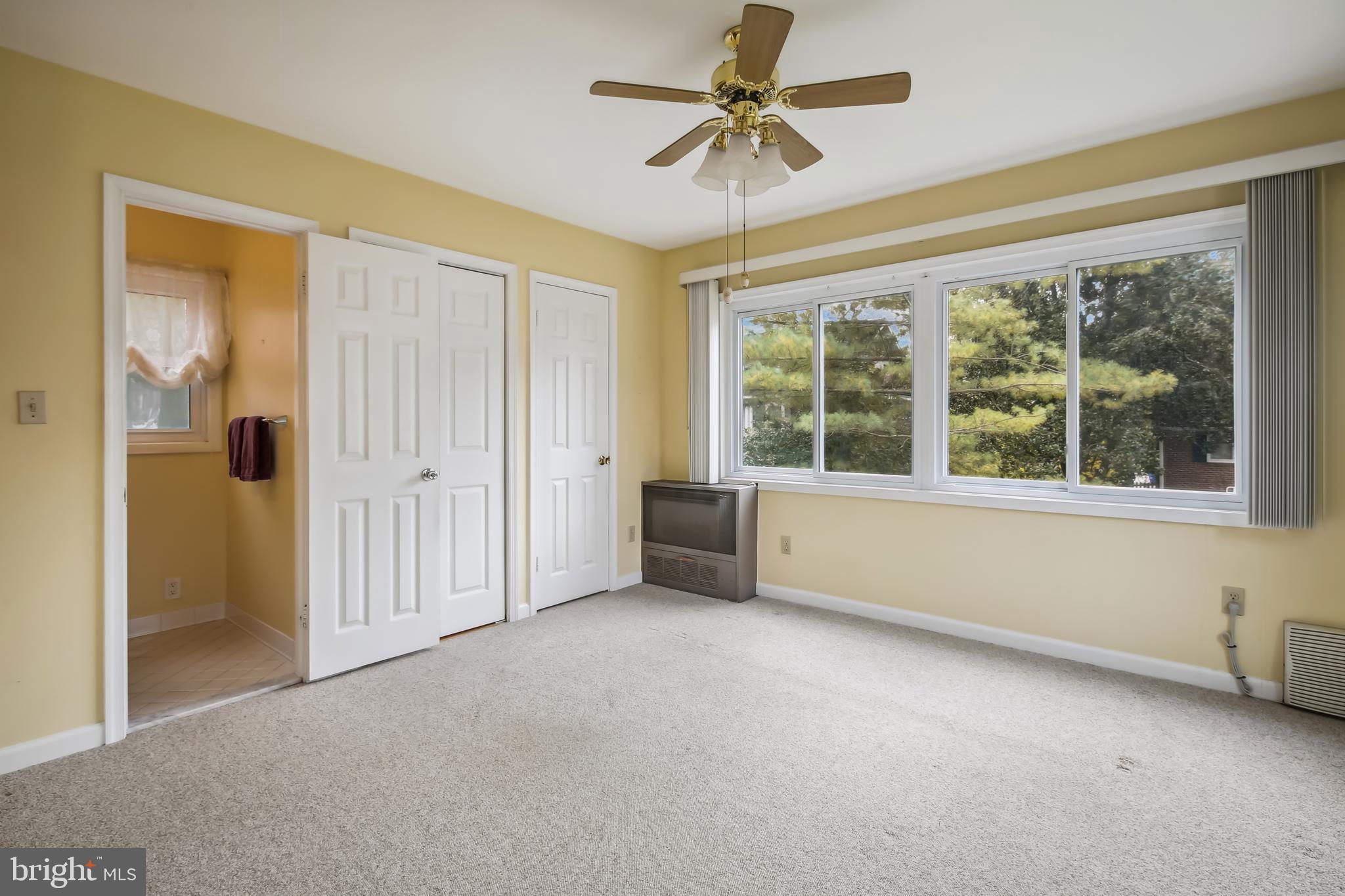 BERKSHIRE OAKWOOD - Residential