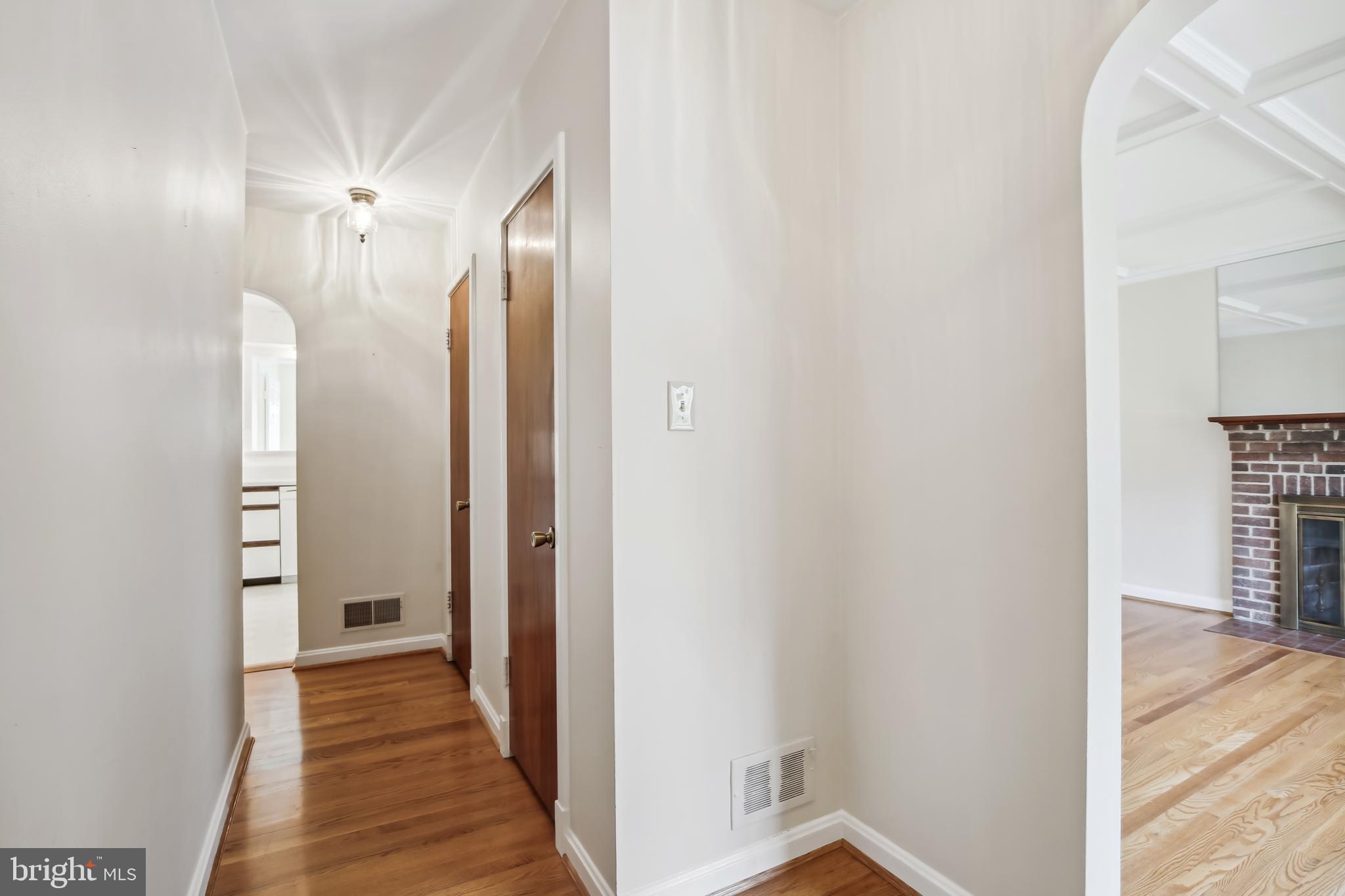 BERKSHIRE OAKWOOD - Residential