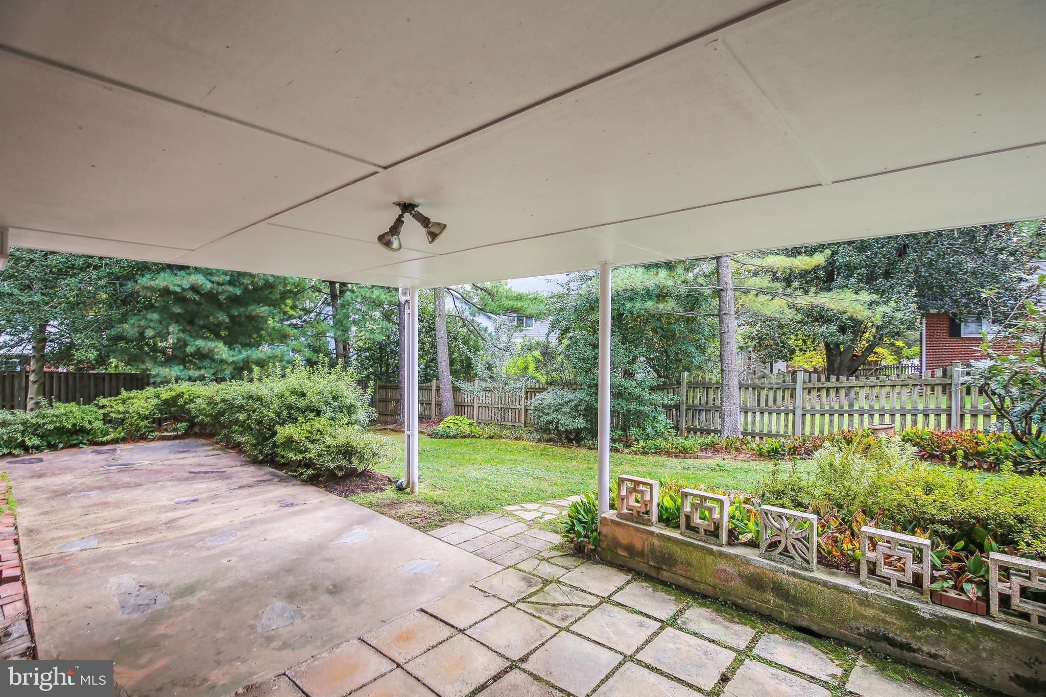 BERKSHIRE OAKWOOD - Residential