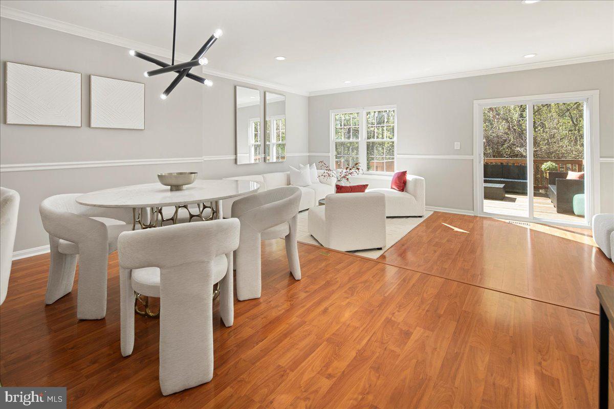 HUNTER VILLAGE - Residential