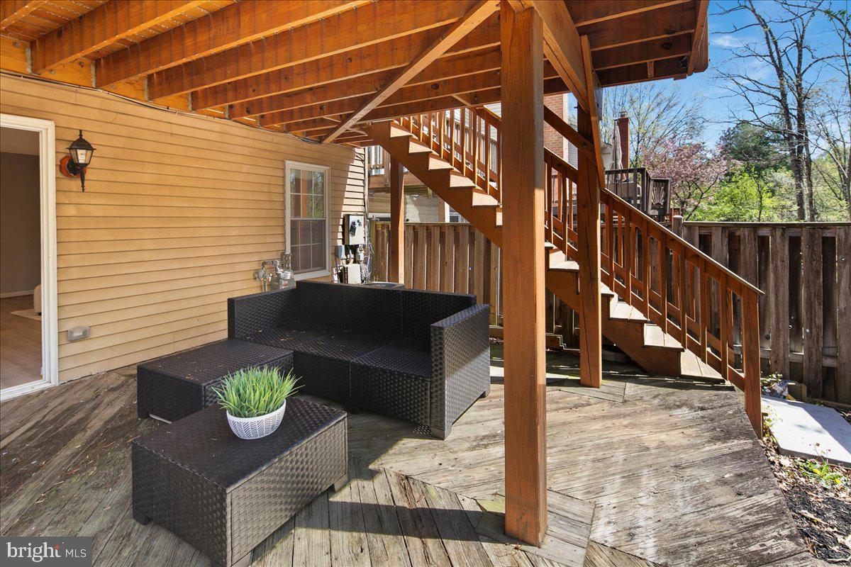 HUNTER VILLAGE - Residential