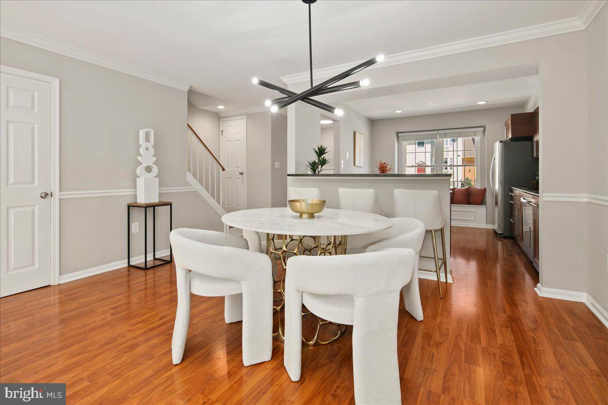 HUNTER VILLAGE - Residential