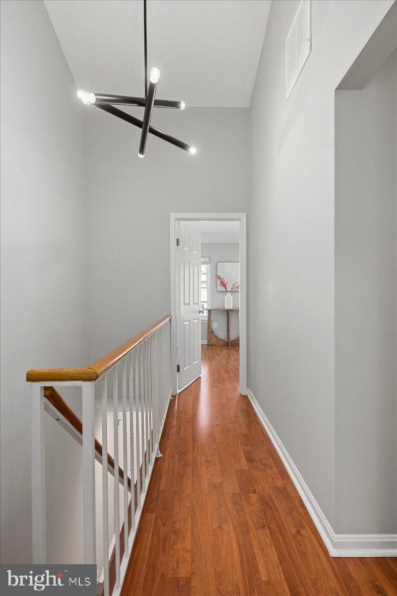 HUNTER VILLAGE - Residential