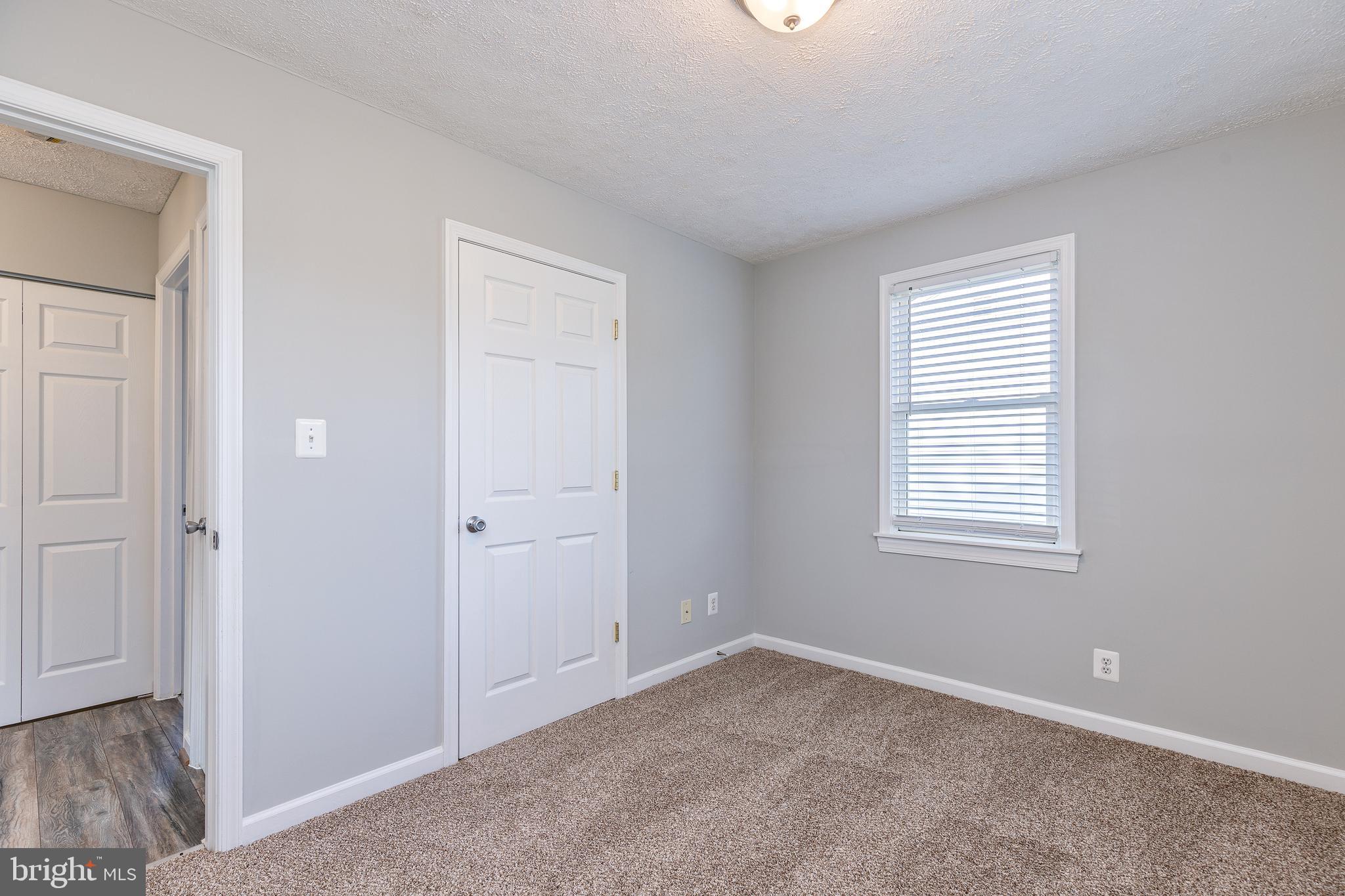 SWAN MEADOWS - Residential