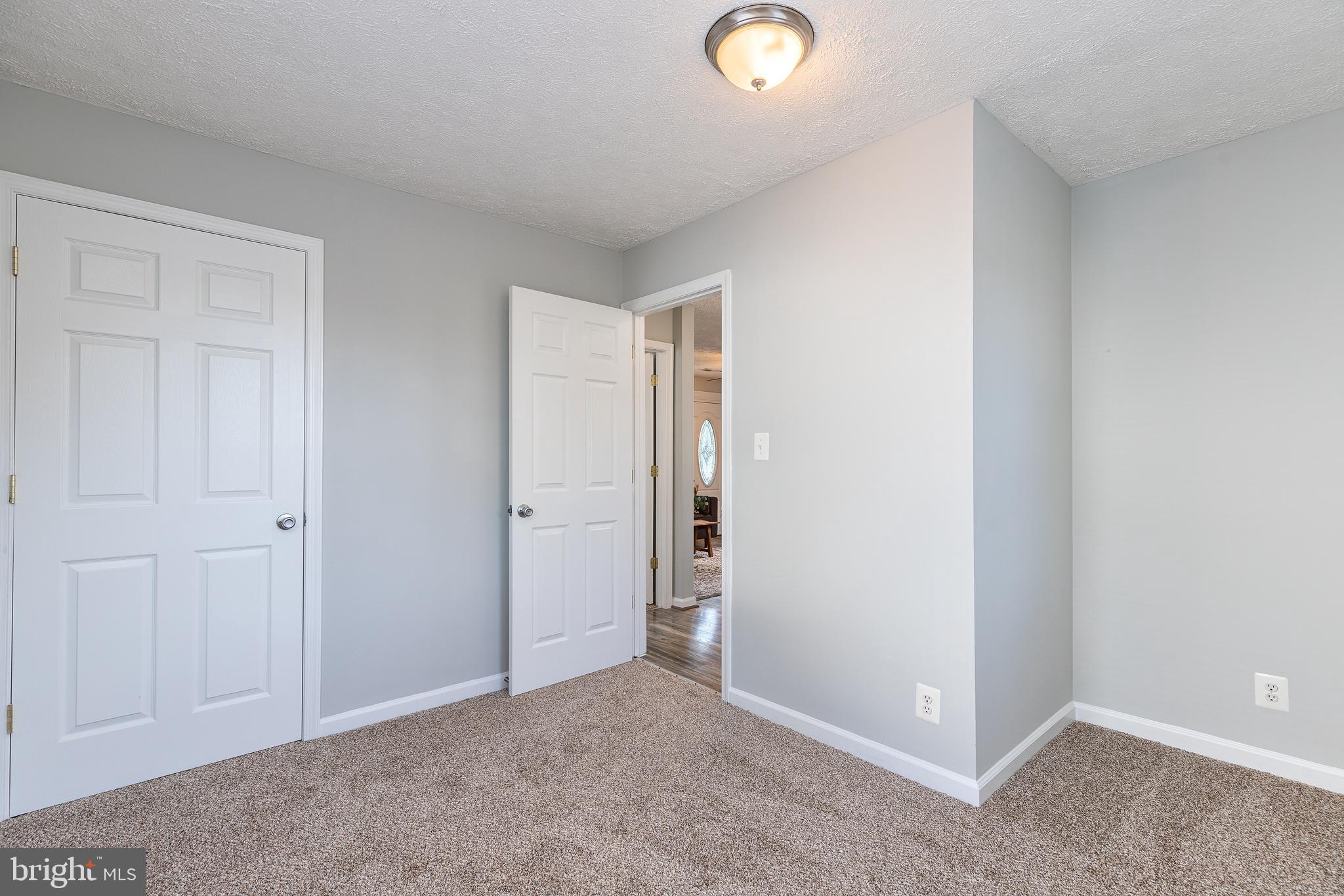 SWAN MEADOWS - Residential