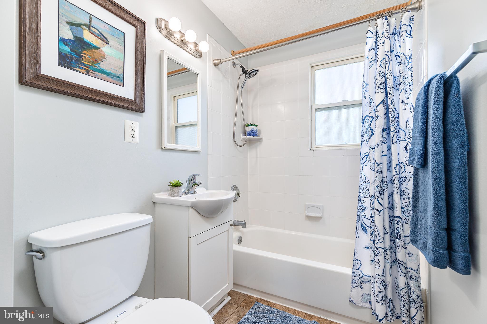 SWAN MEADOWS - Residential