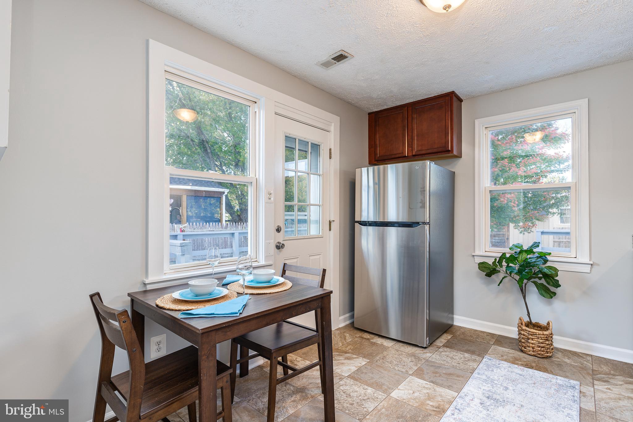 SWAN MEADOWS - Residential