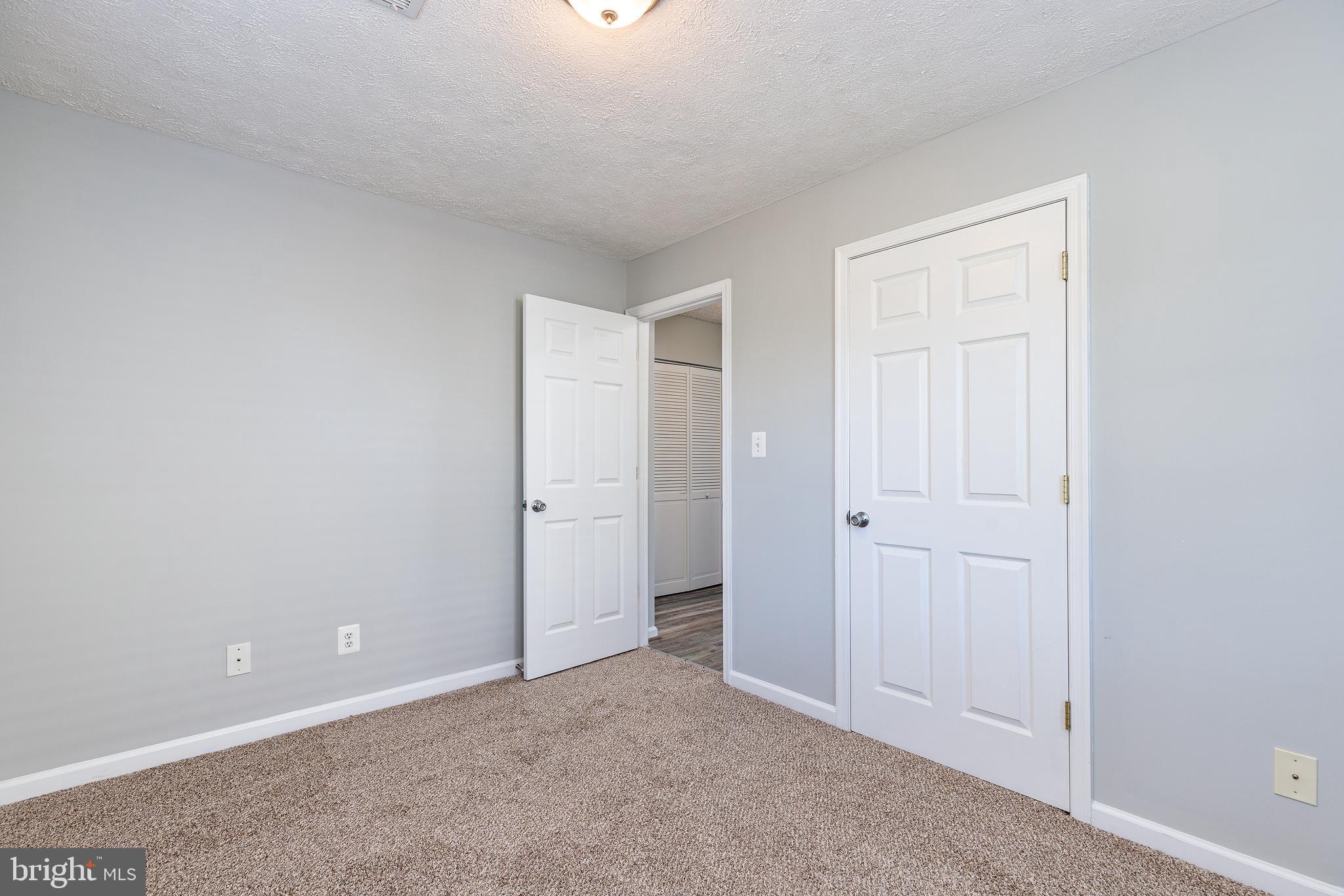 SWAN MEADOWS - Residential