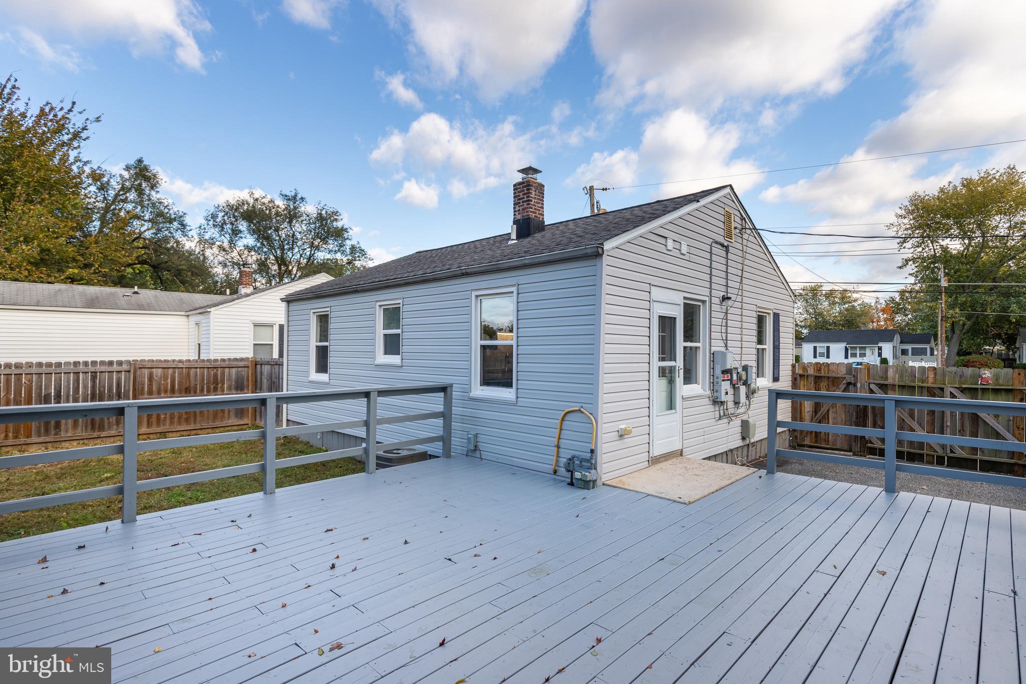 SWAN MEADOWS - Residential