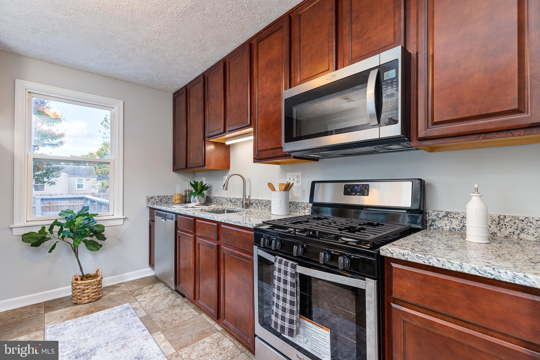 SWAN MEADOWS - Residential