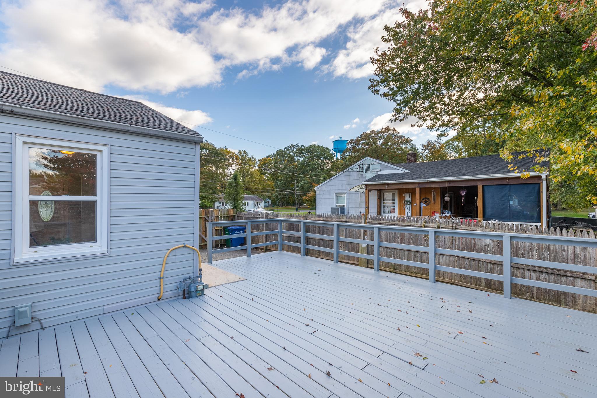 SWAN MEADOWS - Residential