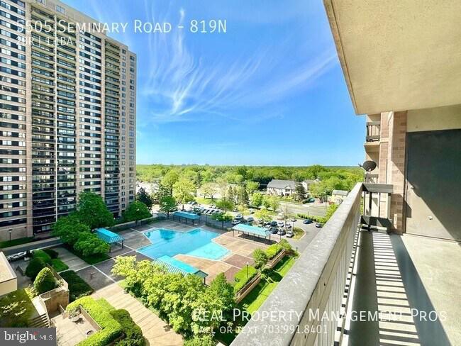 SKYLINE SQUARE CONDO - Residential Lease