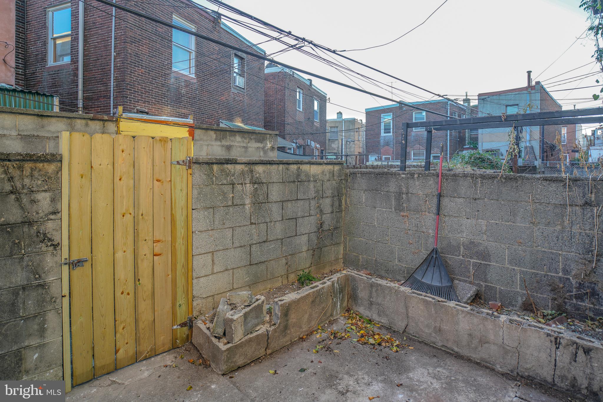 WEST PASSYUNK - Residential Income