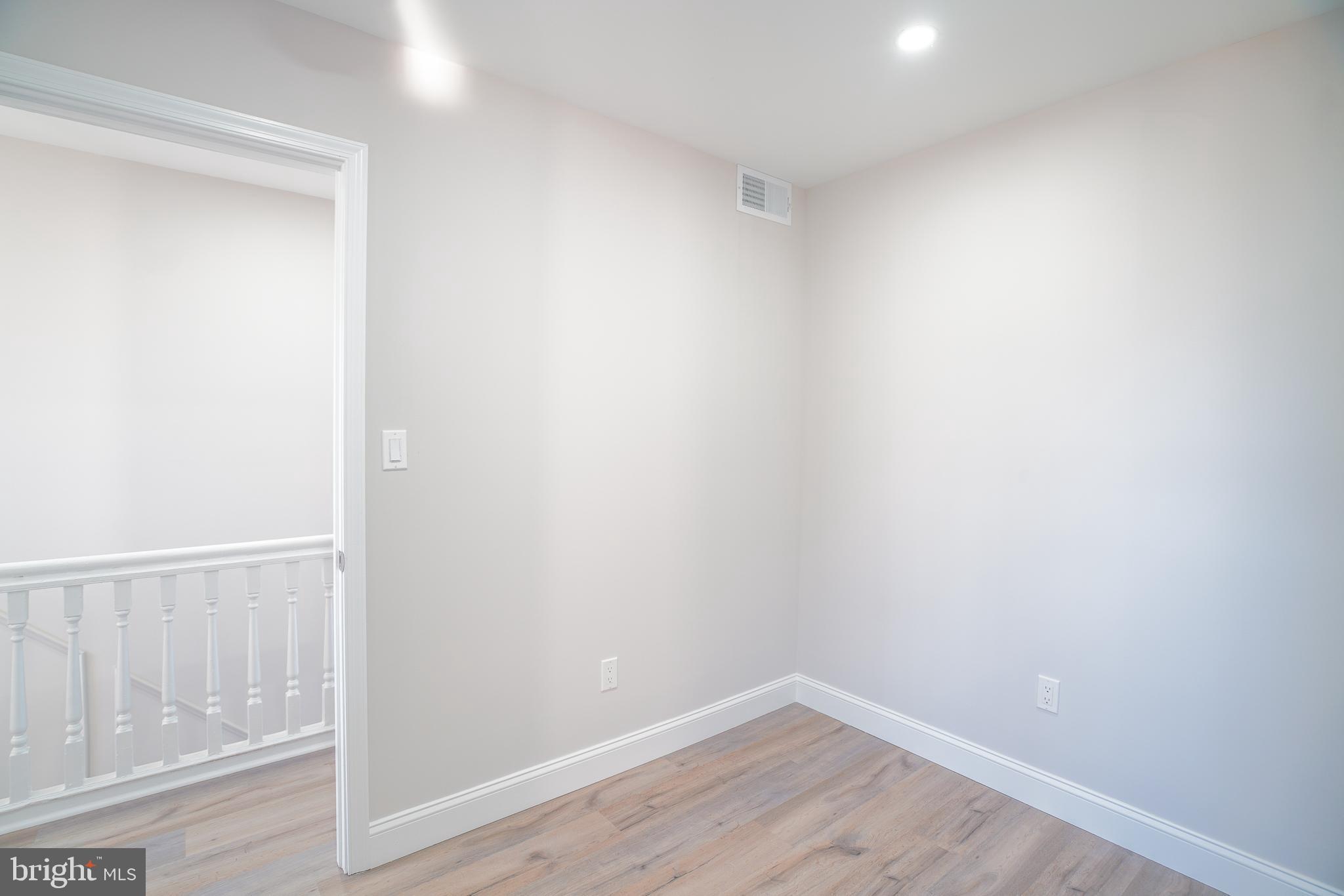 WEST PASSYUNK - Residential Income