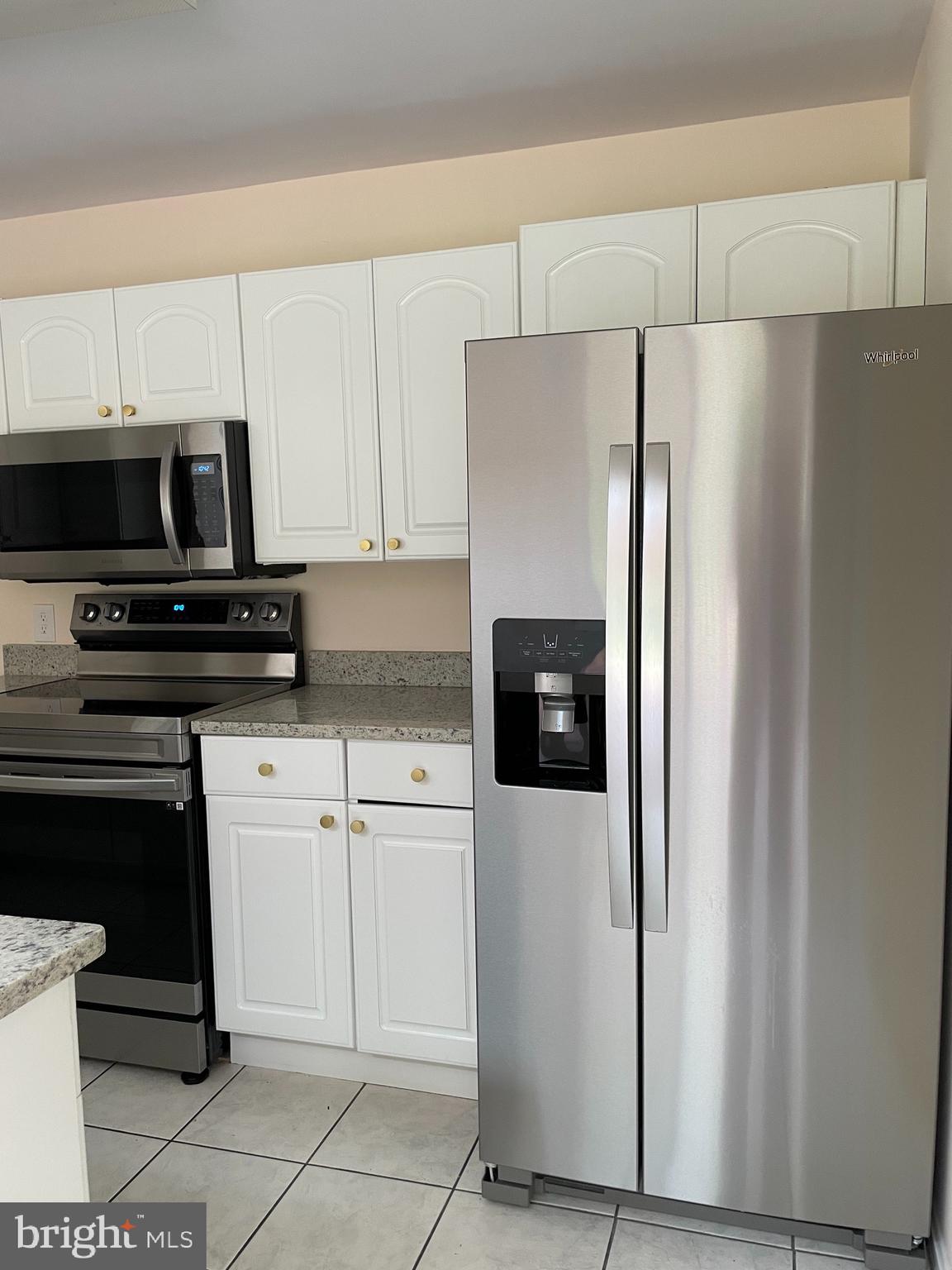 BEVERLY FOREST - Residential