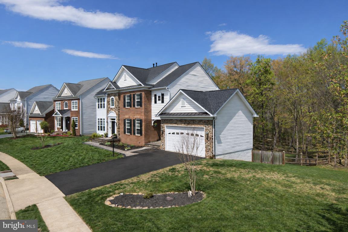 8315 SHIMMERING ROCK ROAD