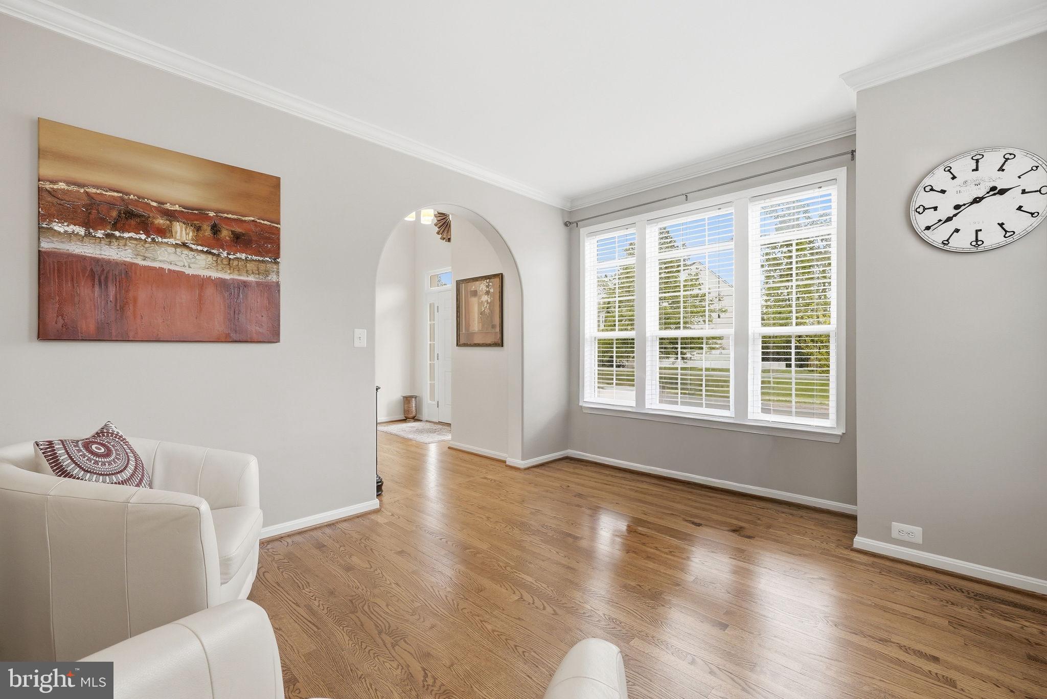 NEW DOMINION HUNT ESTATE - Residential