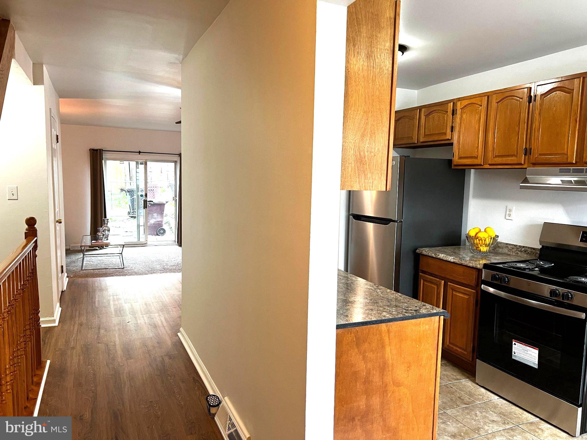 525 W 3RD STREET