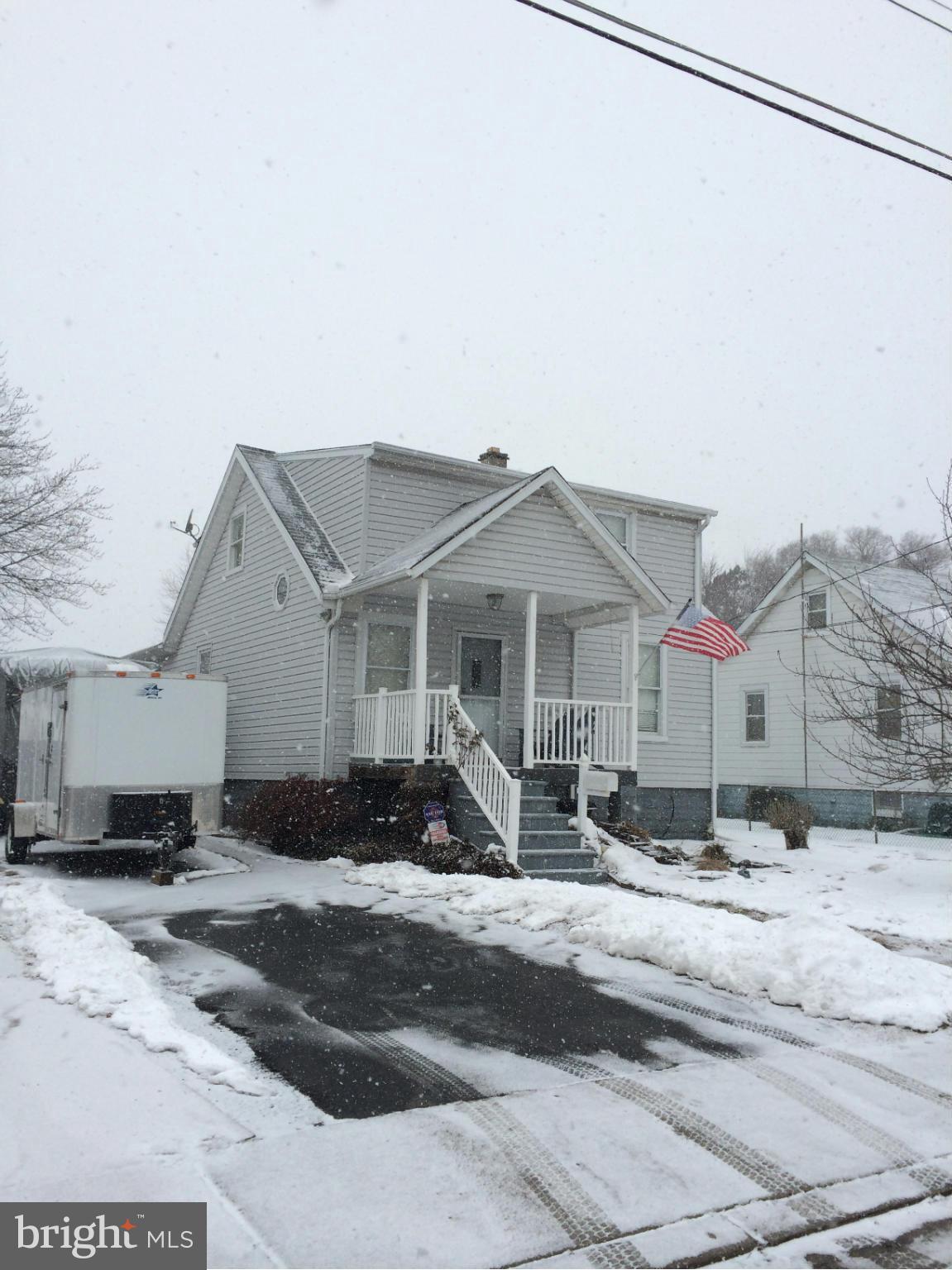 INVERNESS - Residential Lease