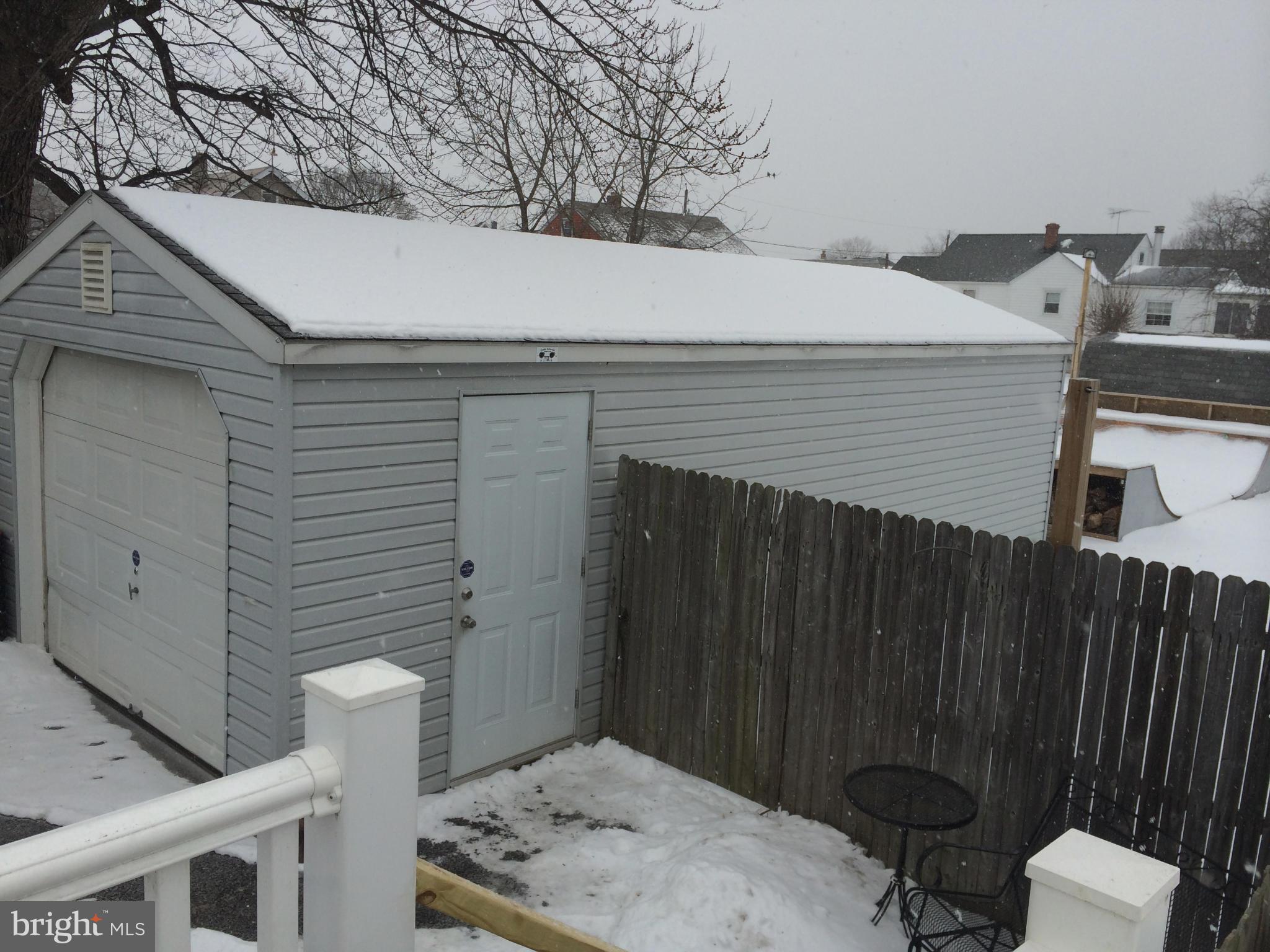 INVERNESS - Residential Lease