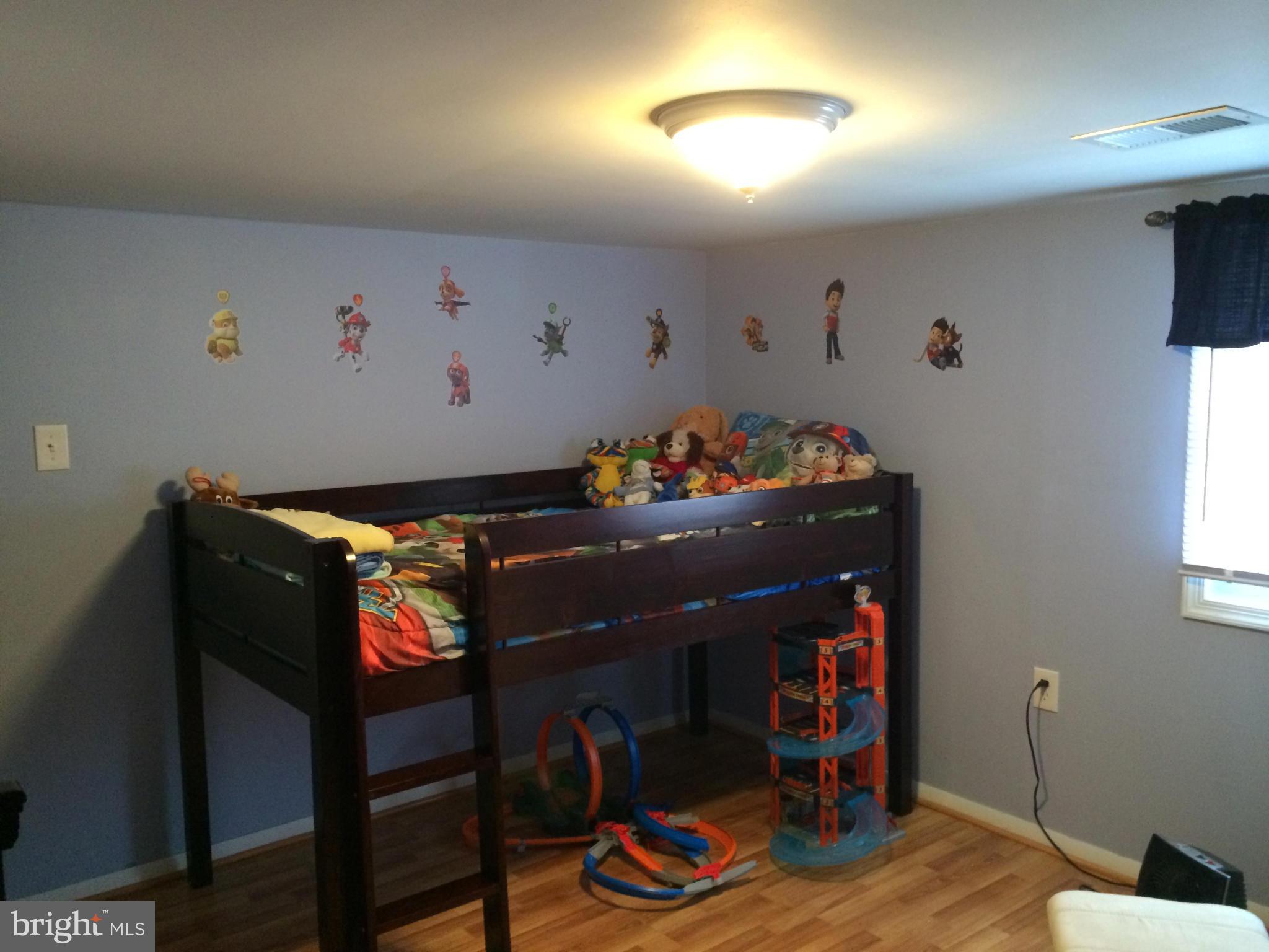 INVERNESS - Residential Lease