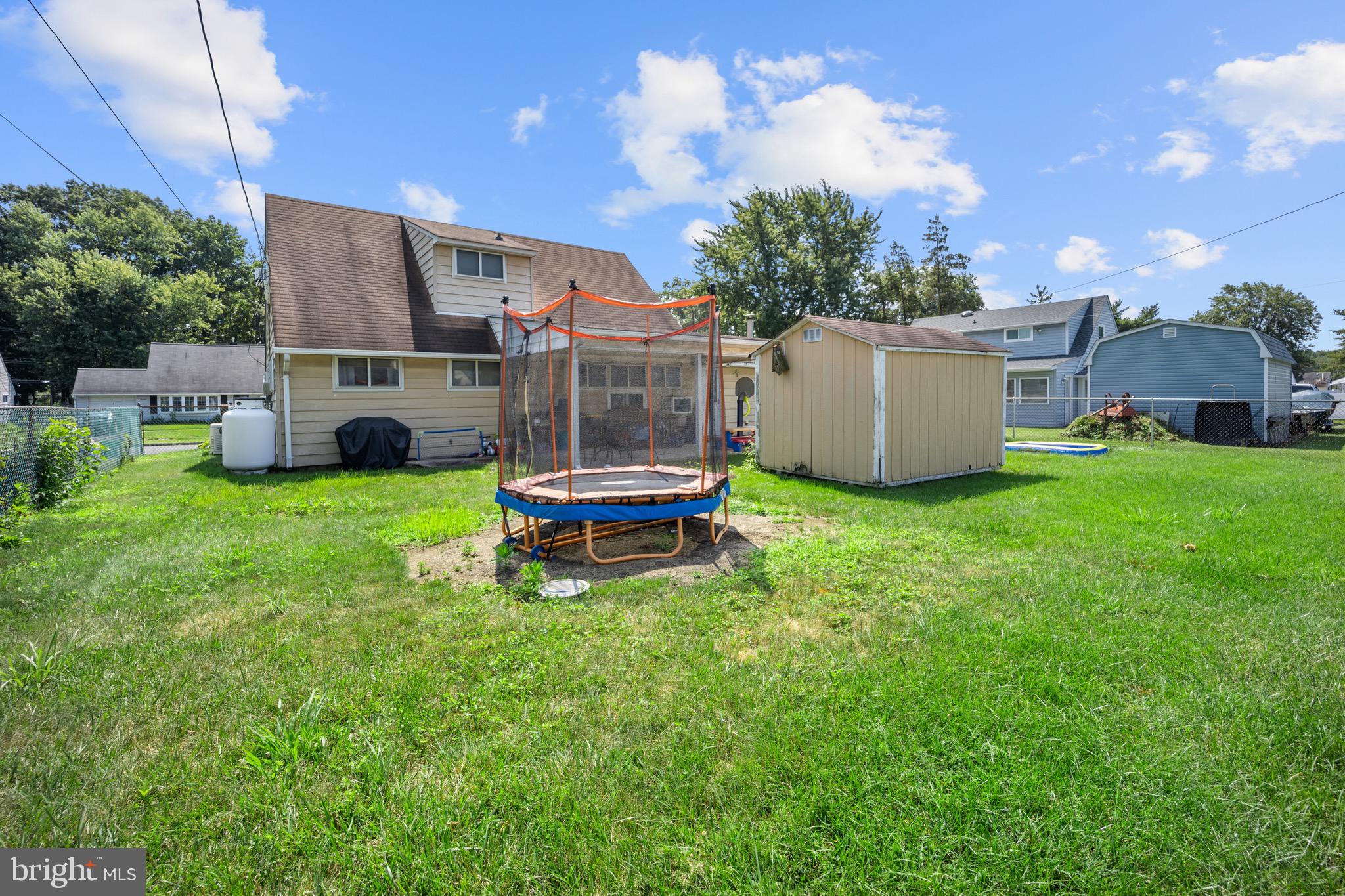 MILL CREEK FALLS - Residential