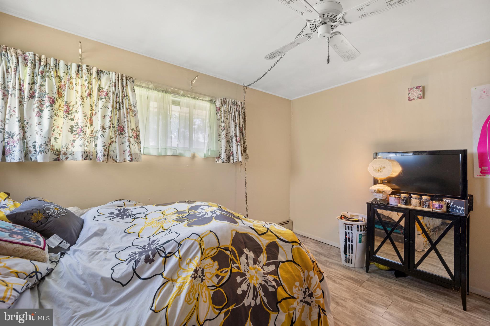 MILL CREEK FALLS - Residential