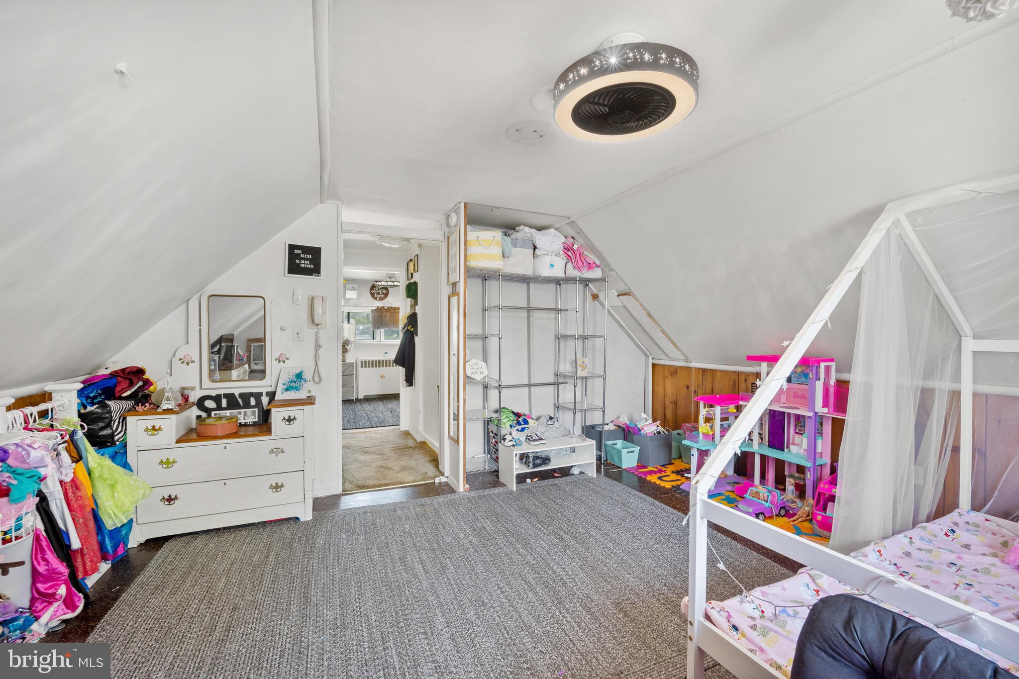 MILL CREEK FALLS - Residential