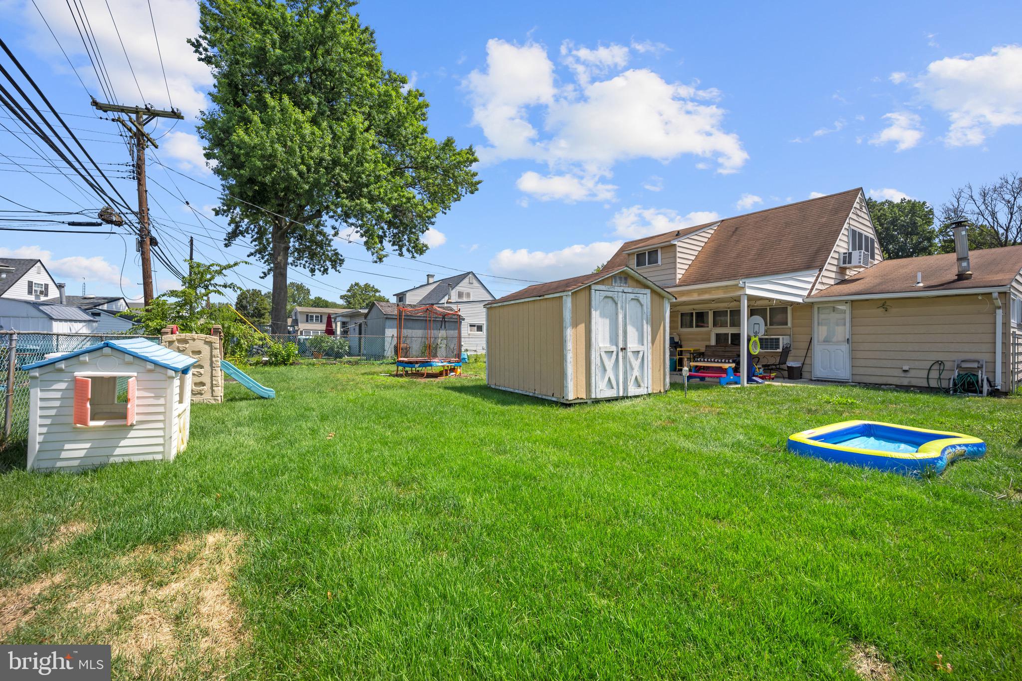 MILL CREEK FALLS - Residential