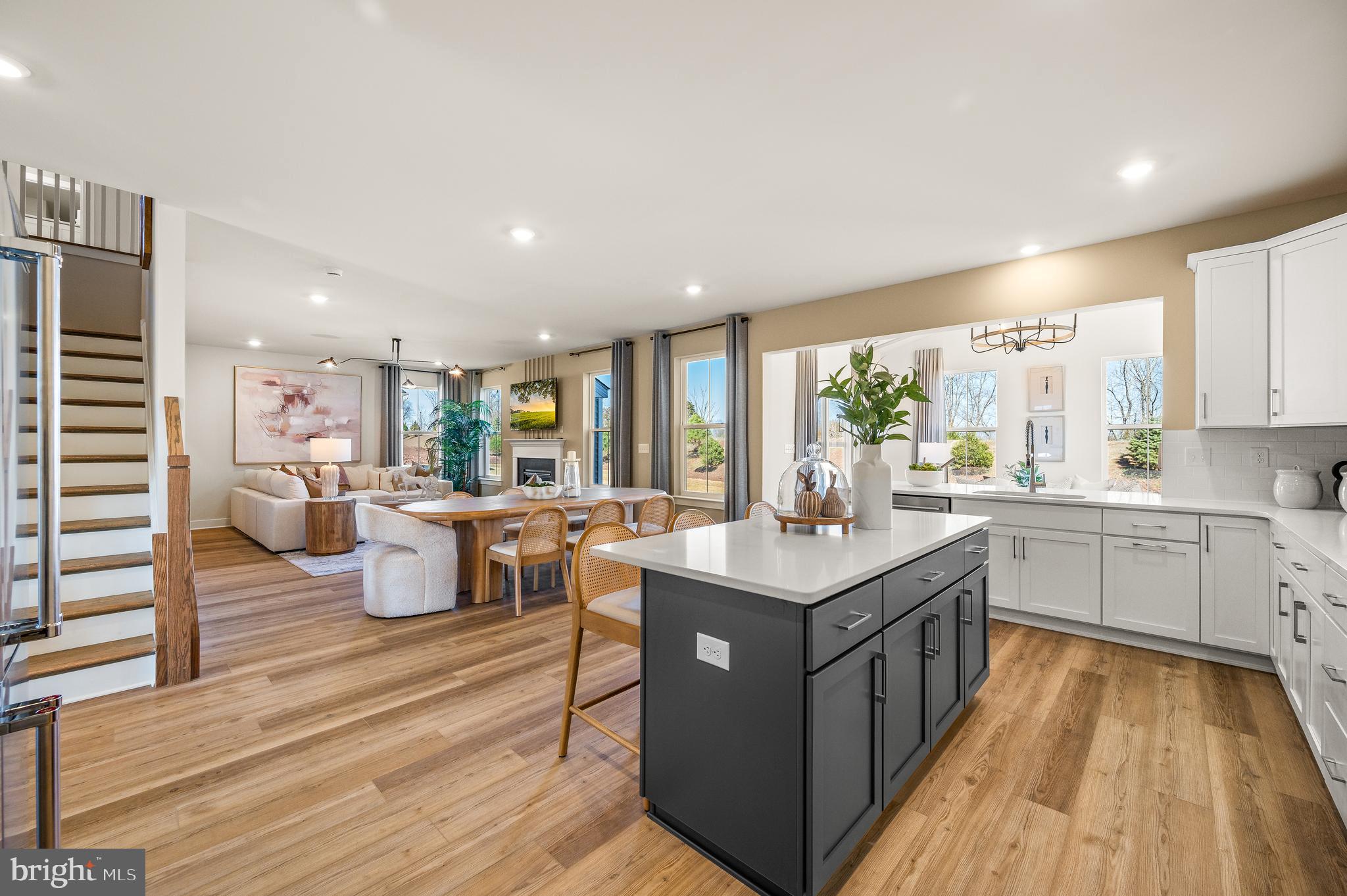 FARM VIEW - Residential