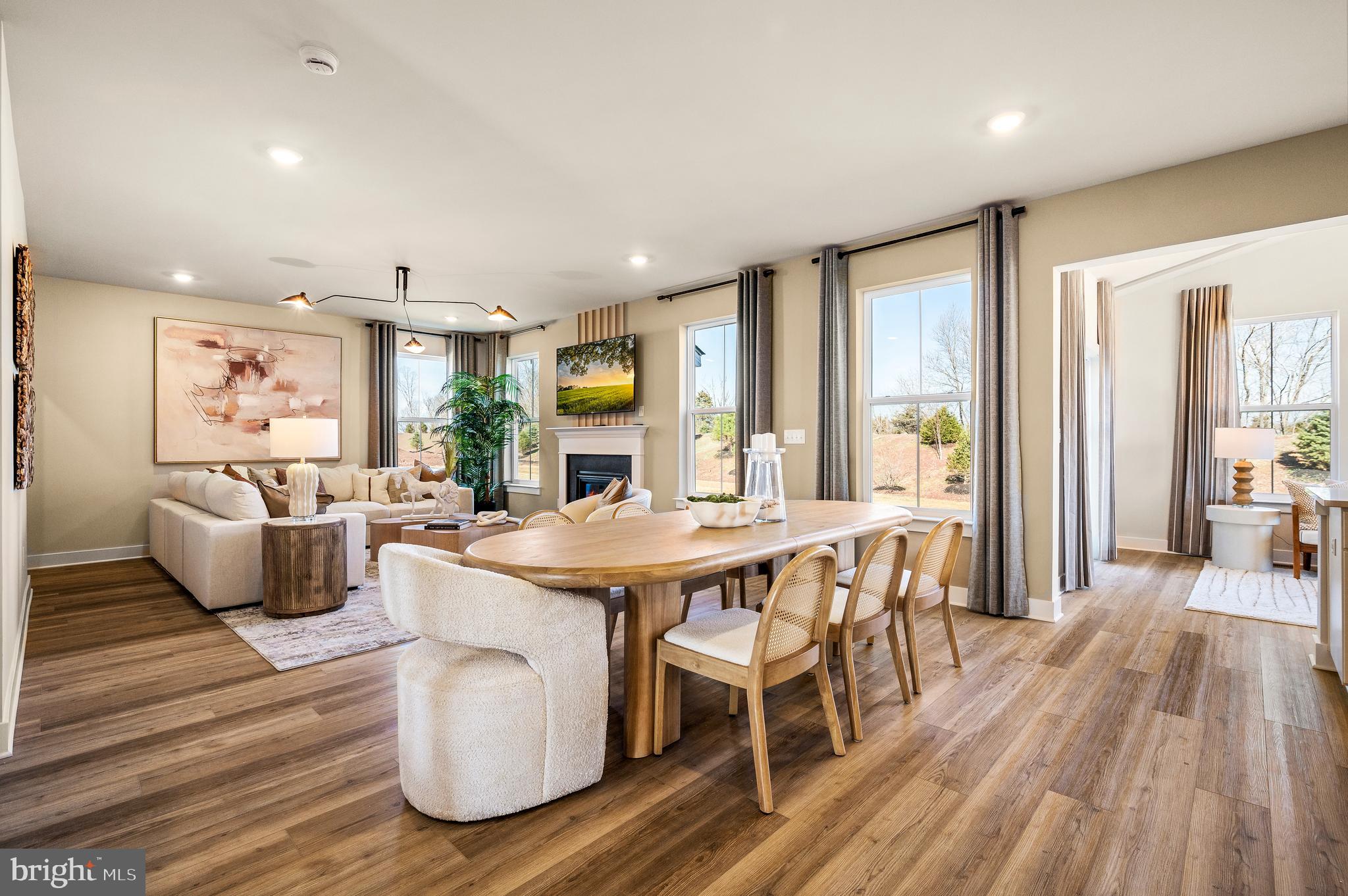 FARM VIEW - Residential