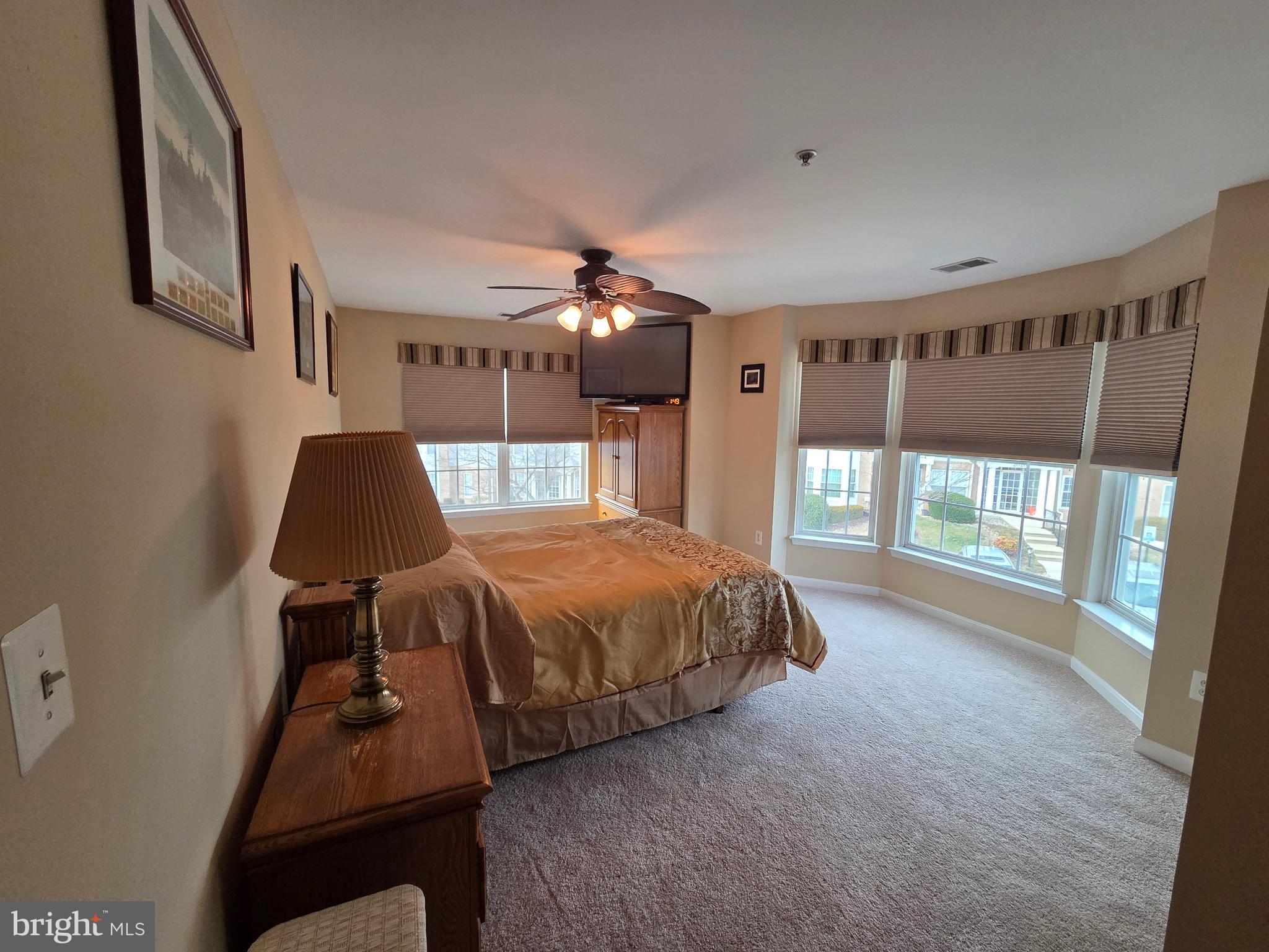 TIDEWATER TOWNS - Residential