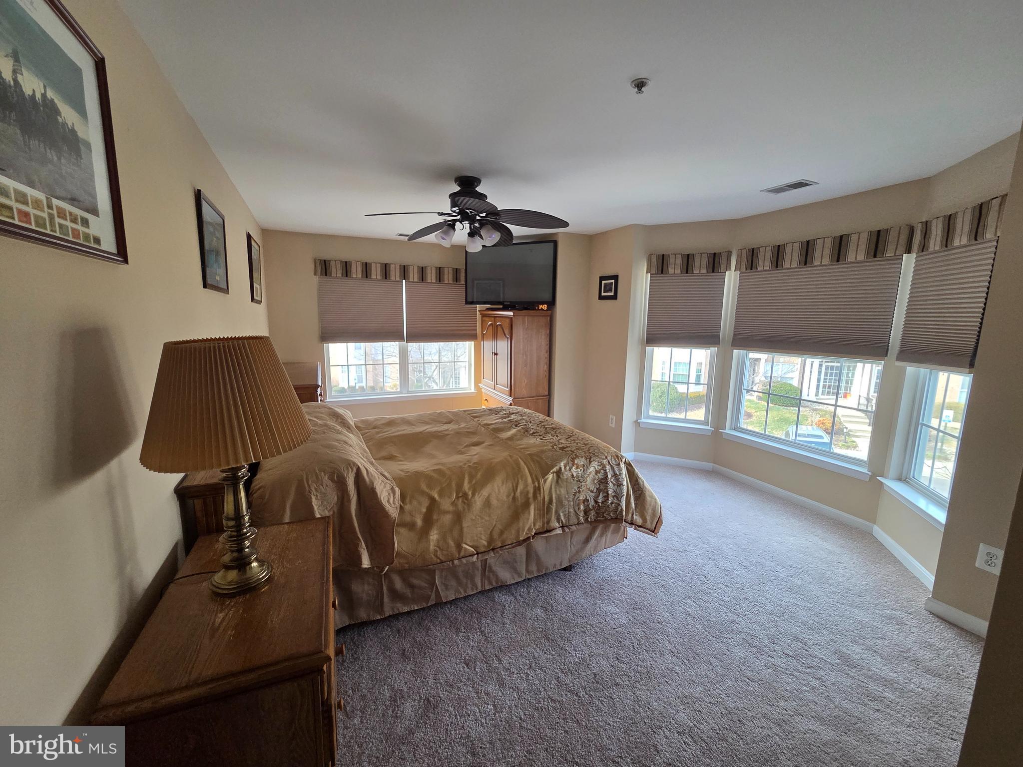 TIDEWATER TOWNS - Residential