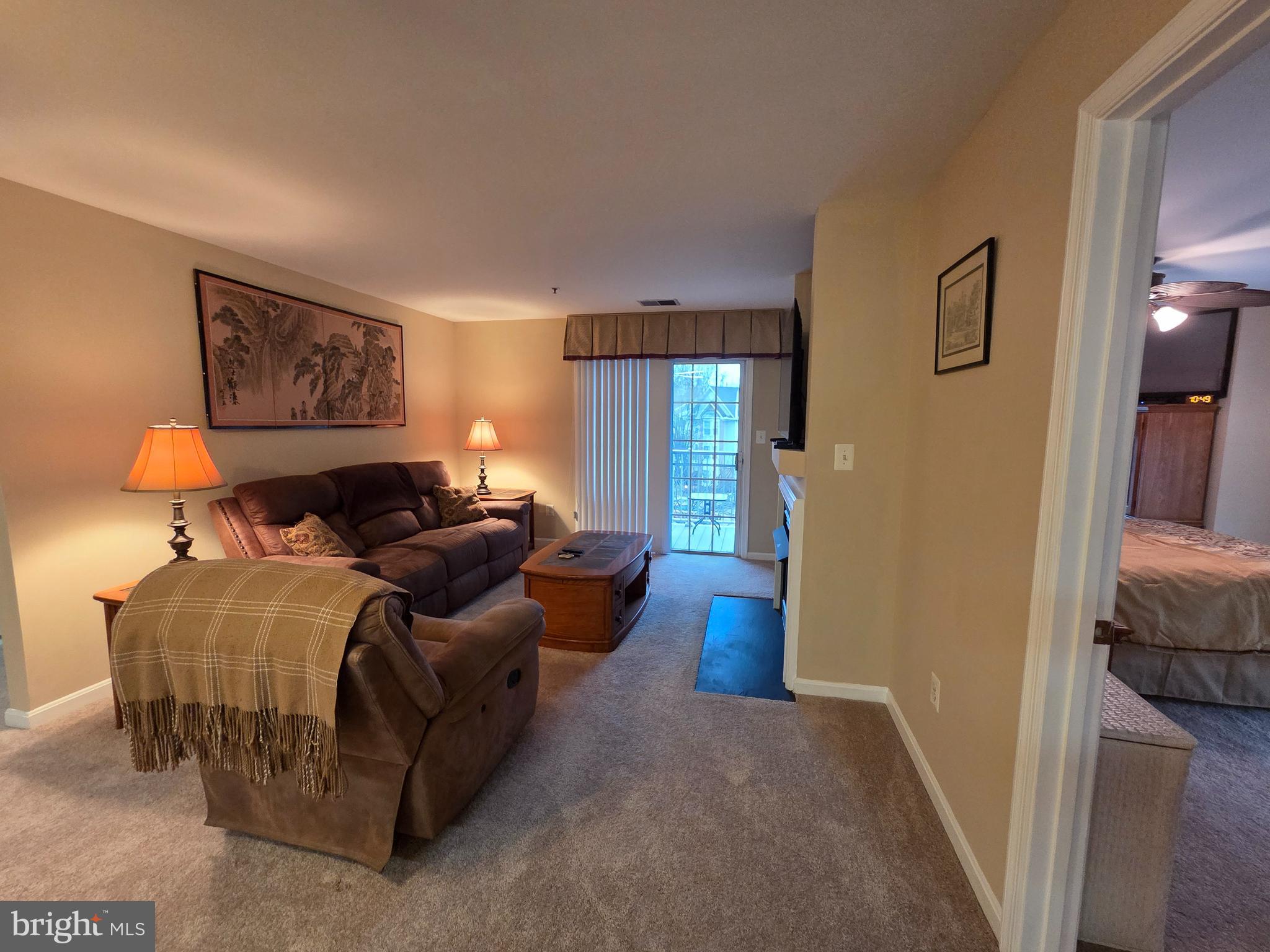 TIDEWATER TOWNS - Residential