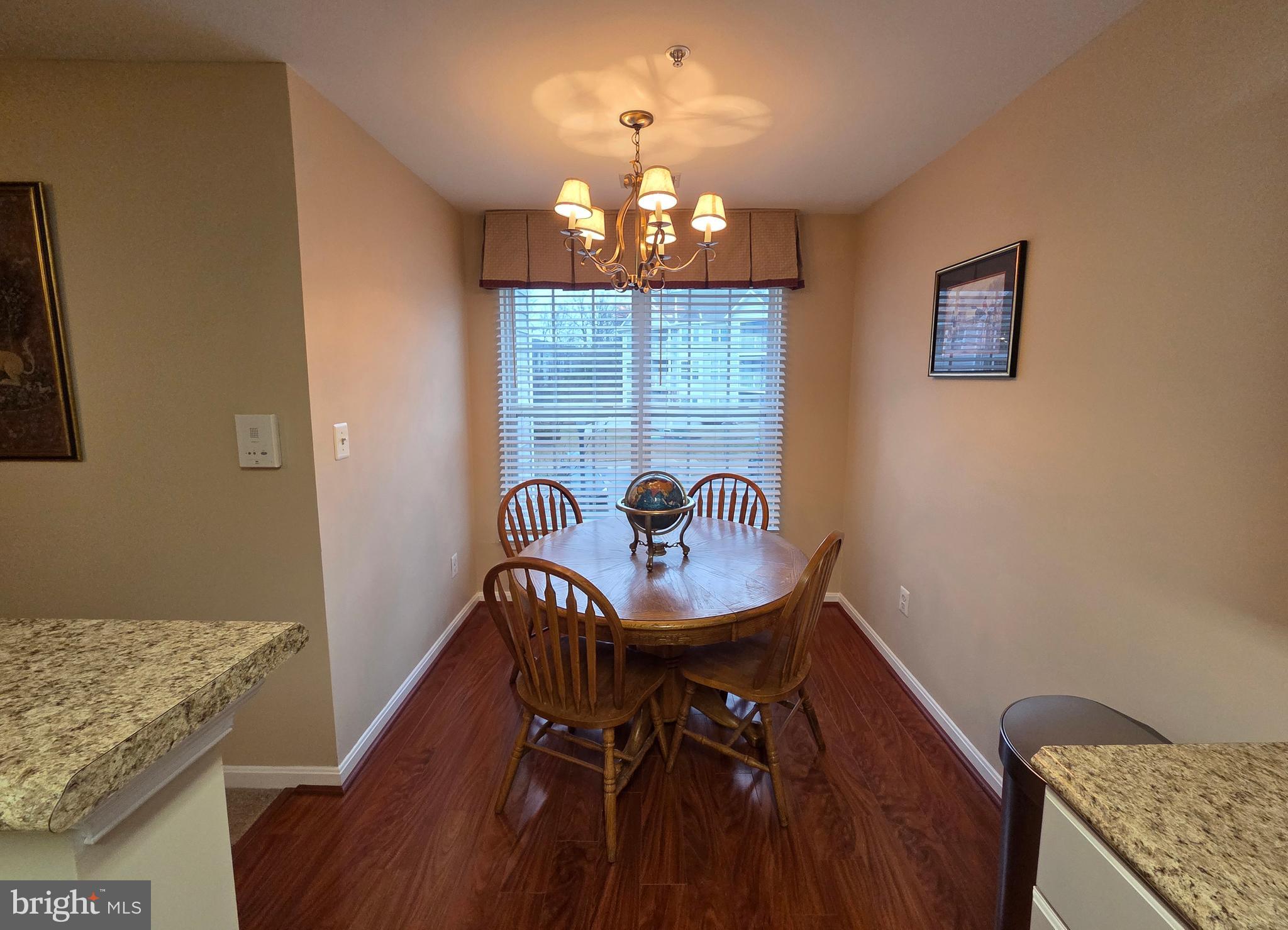 TIDEWATER TOWNS - Residential