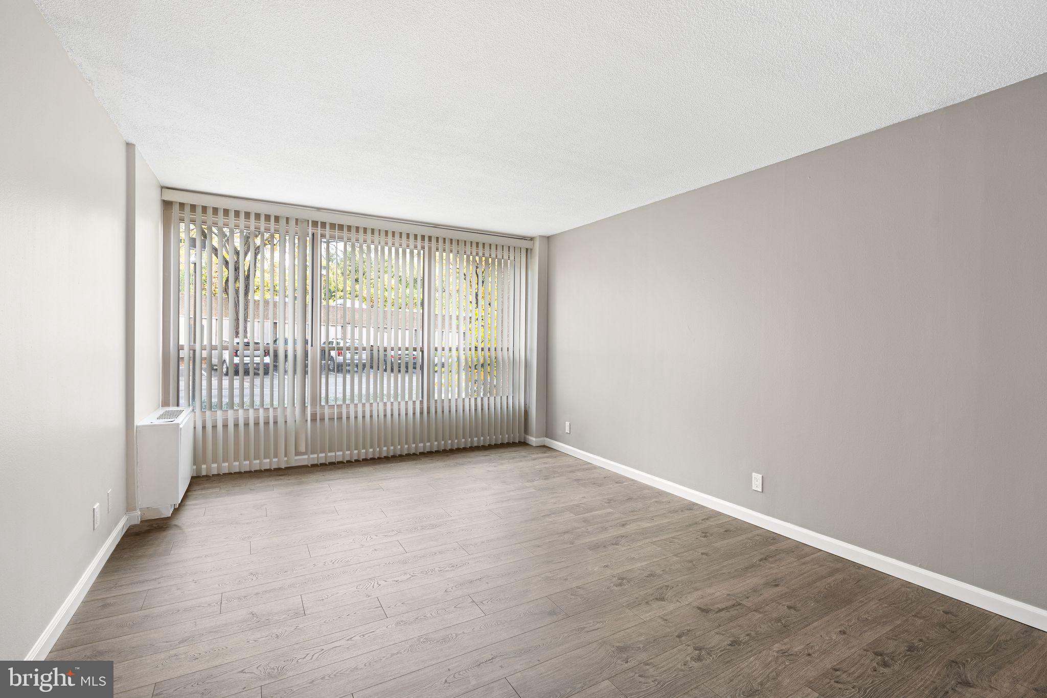 GREEN HILL - Residential