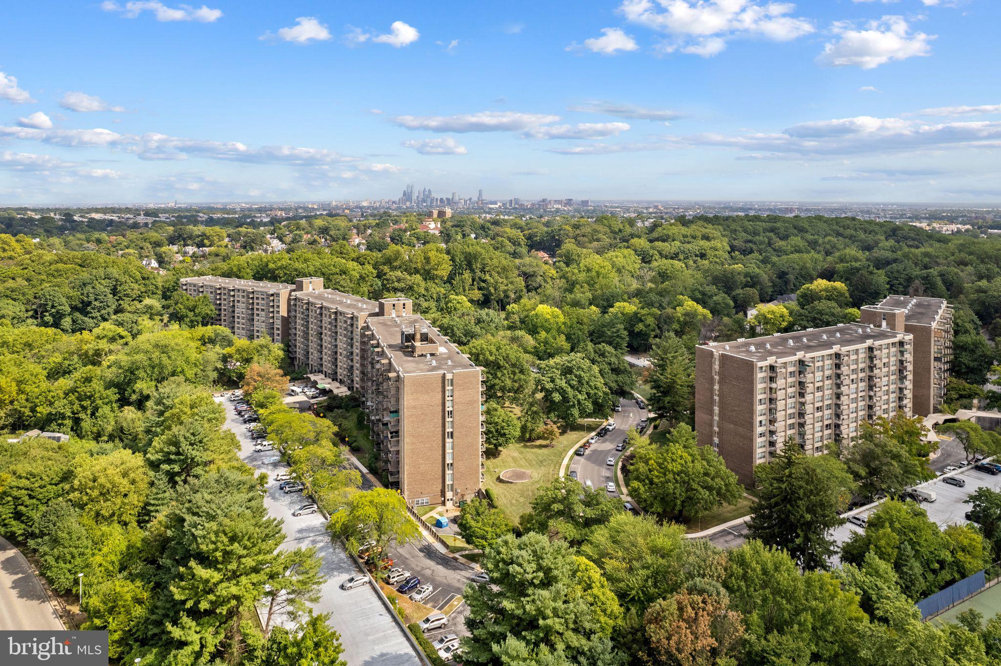 GREEN HILL - Residential