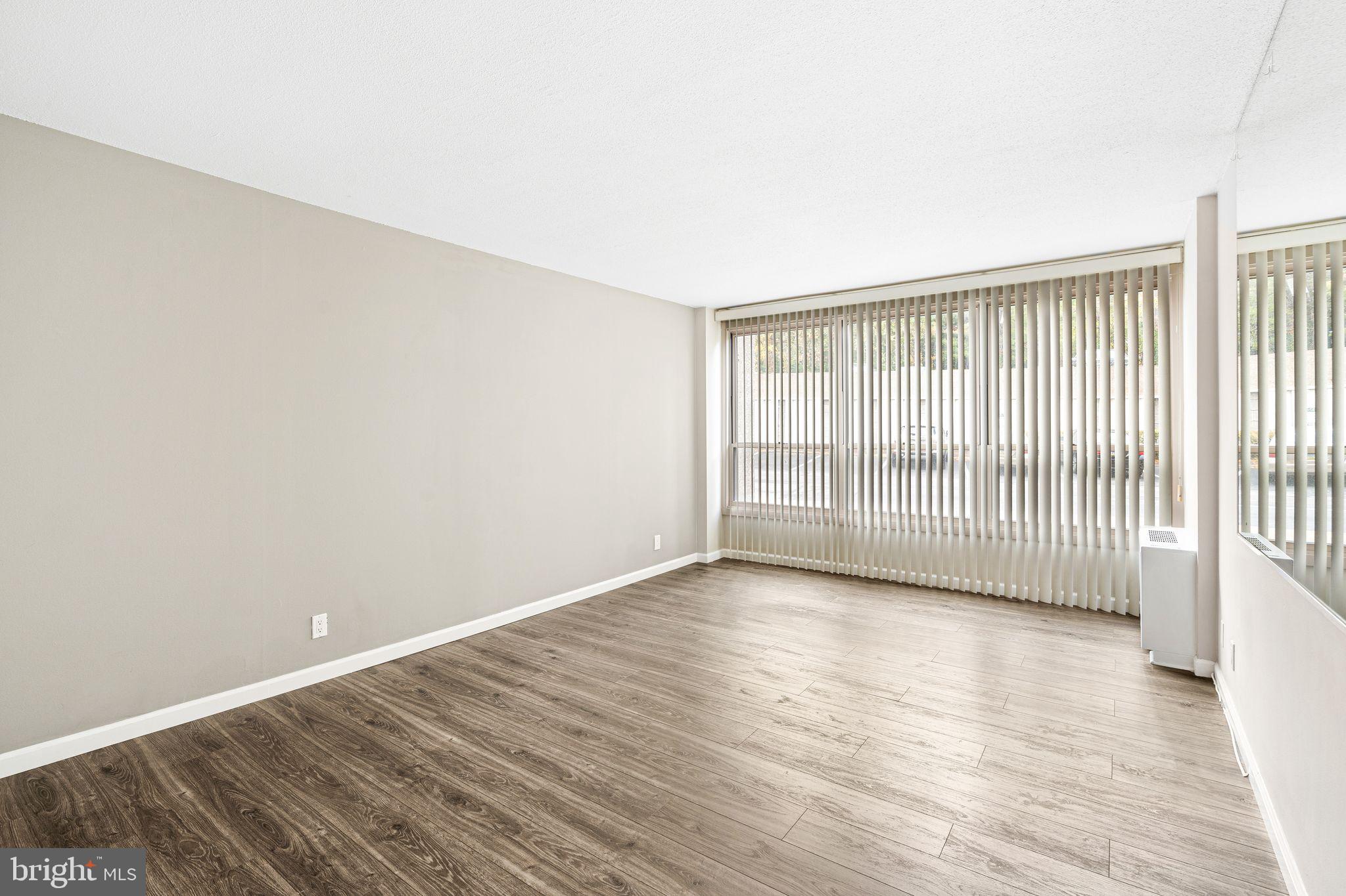 GREEN HILL - Residential