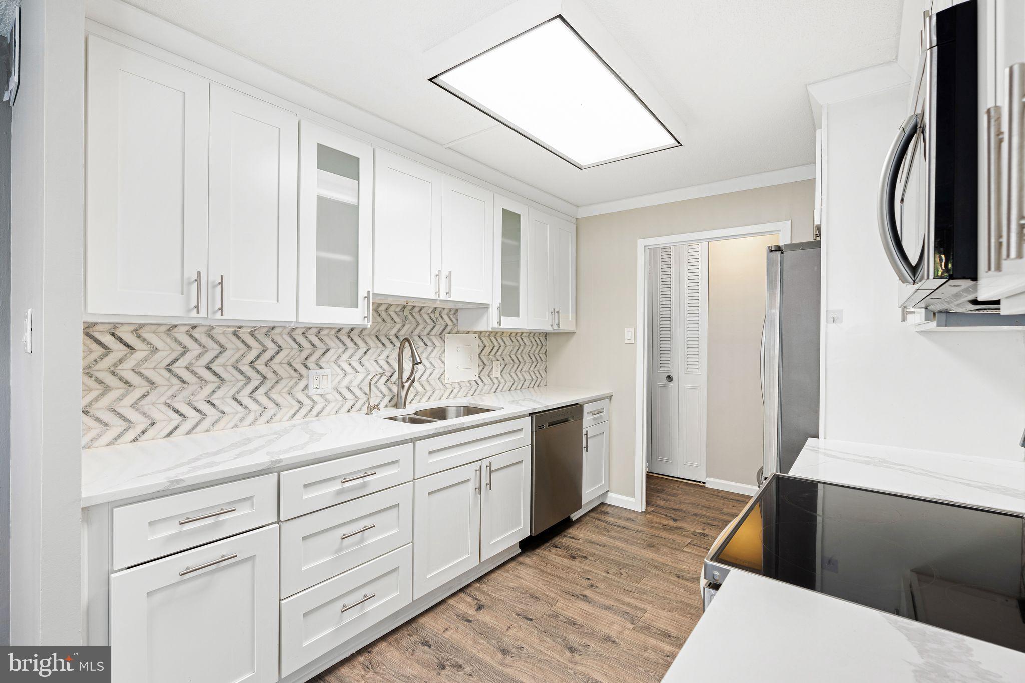 1001 CITY AVENUE EC-107