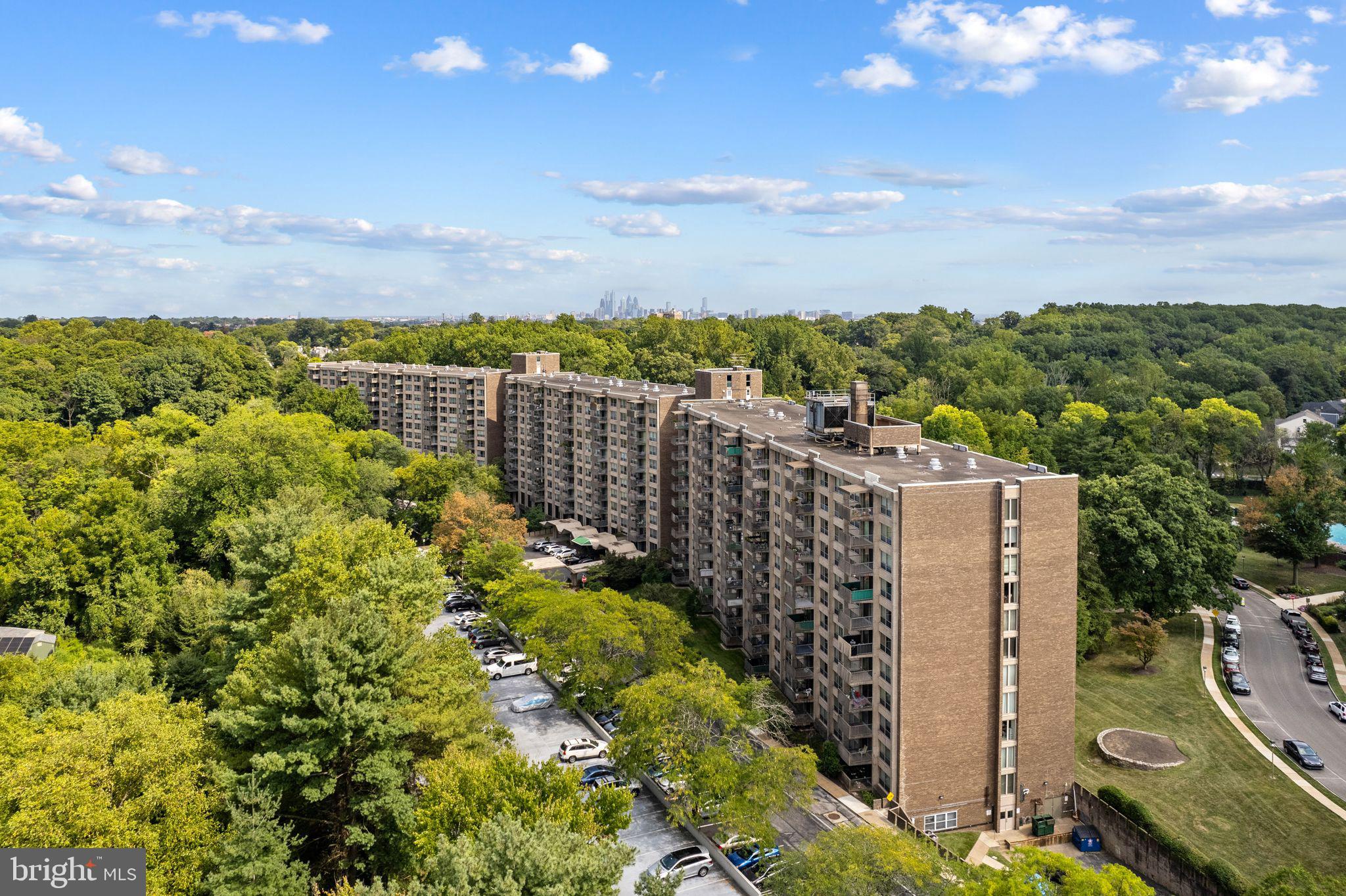 GREEN HILL - Residential