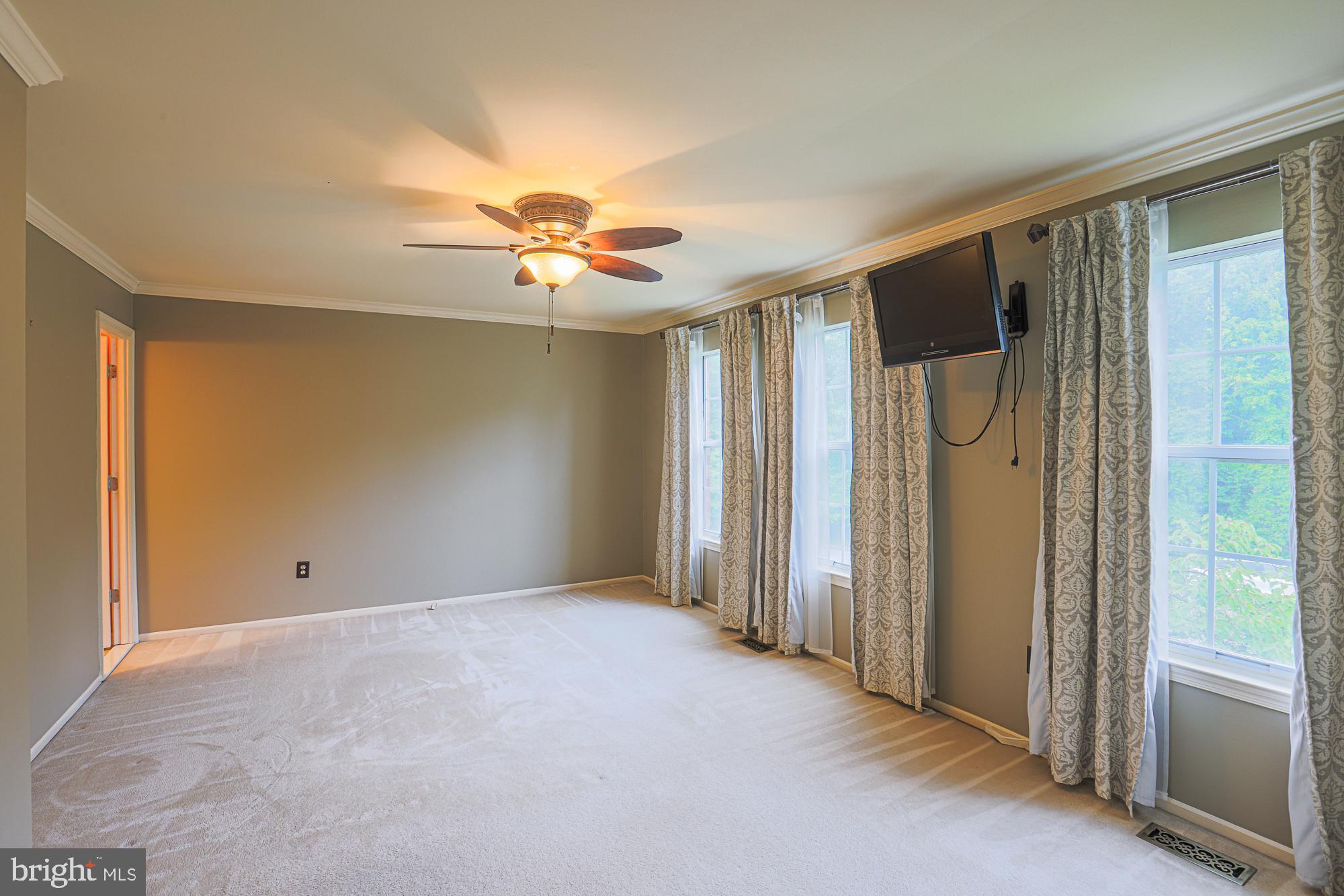 CROMWELL STATION - Residential