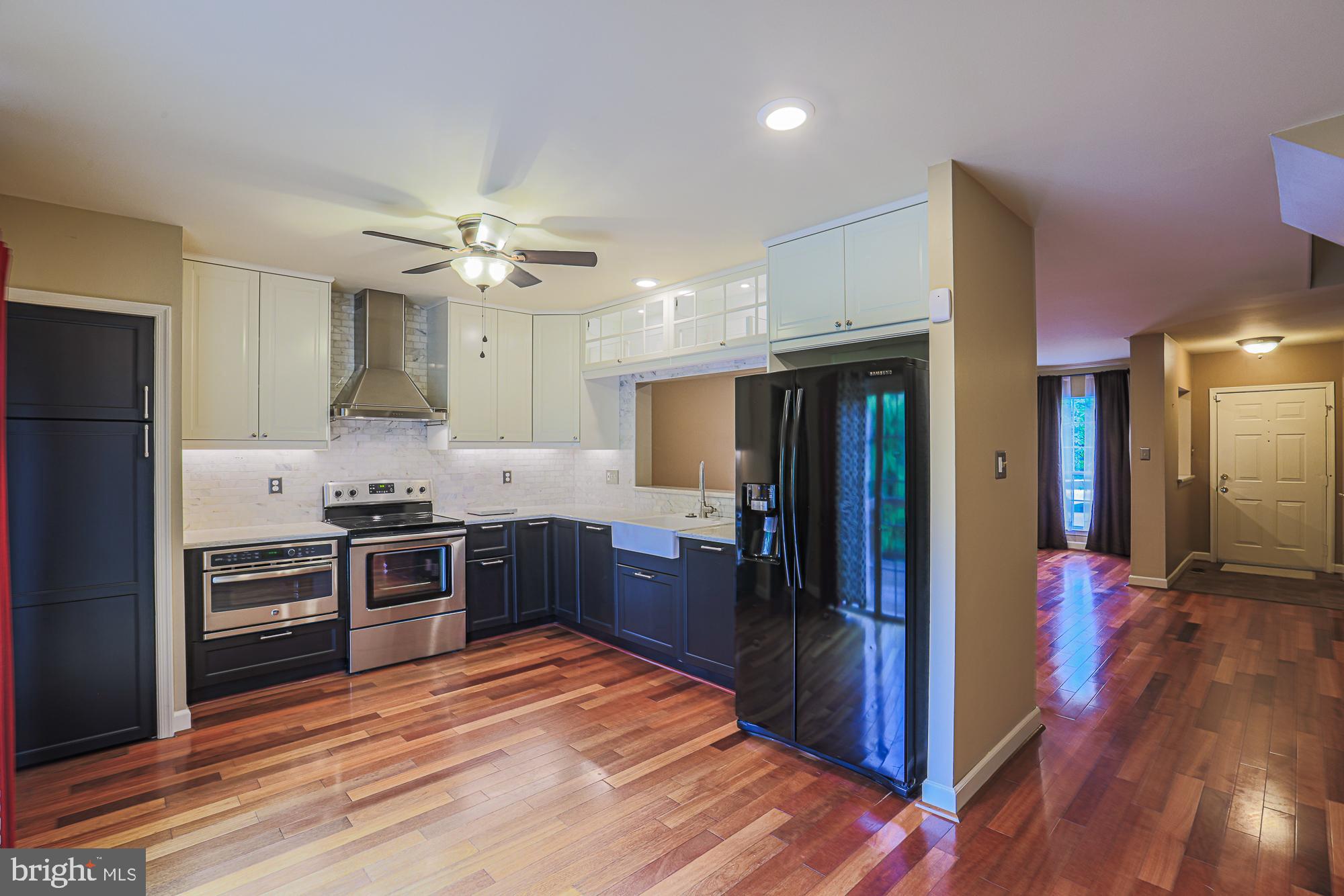 CROMWELL STATION - Residential