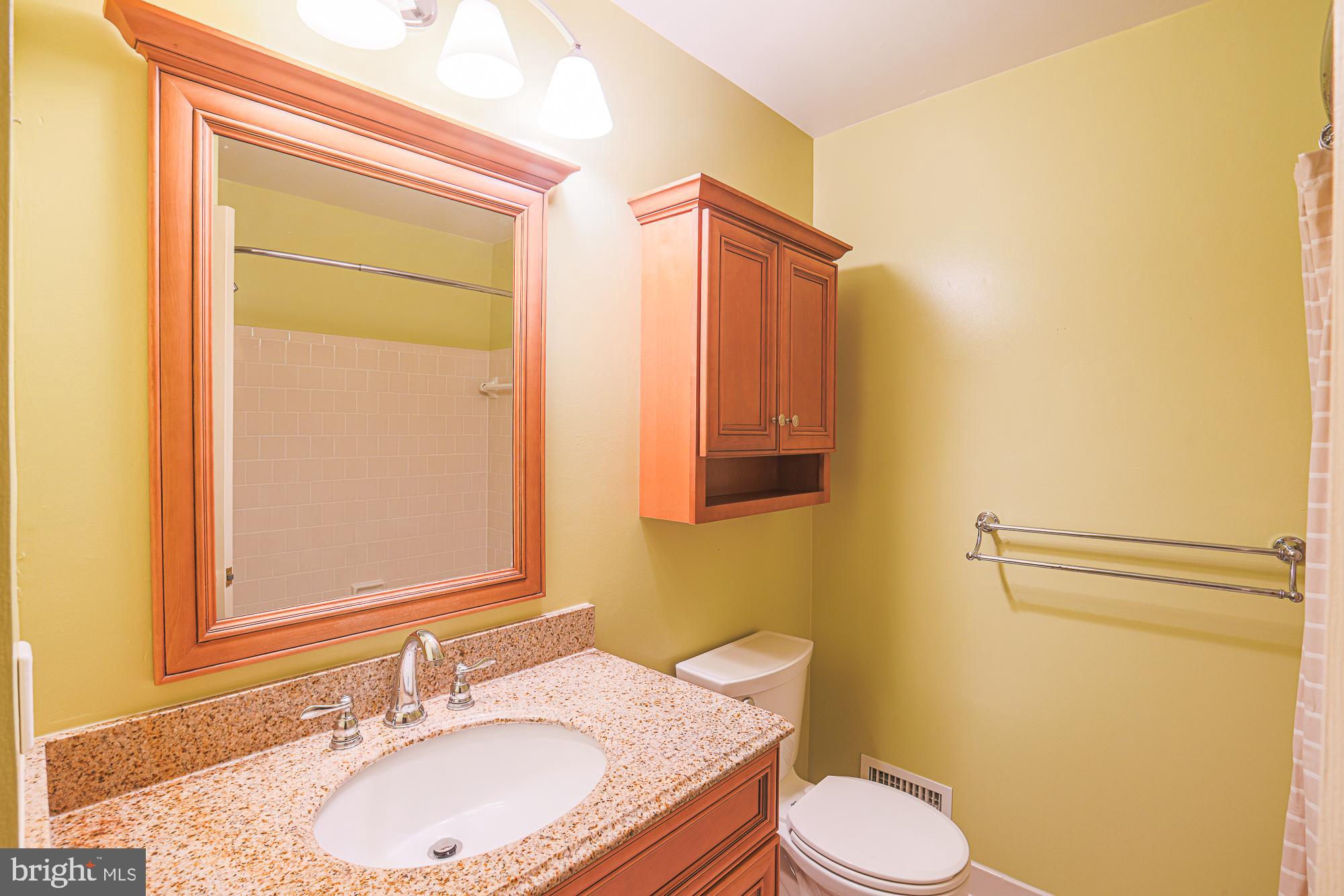 CROMWELL STATION - Residential