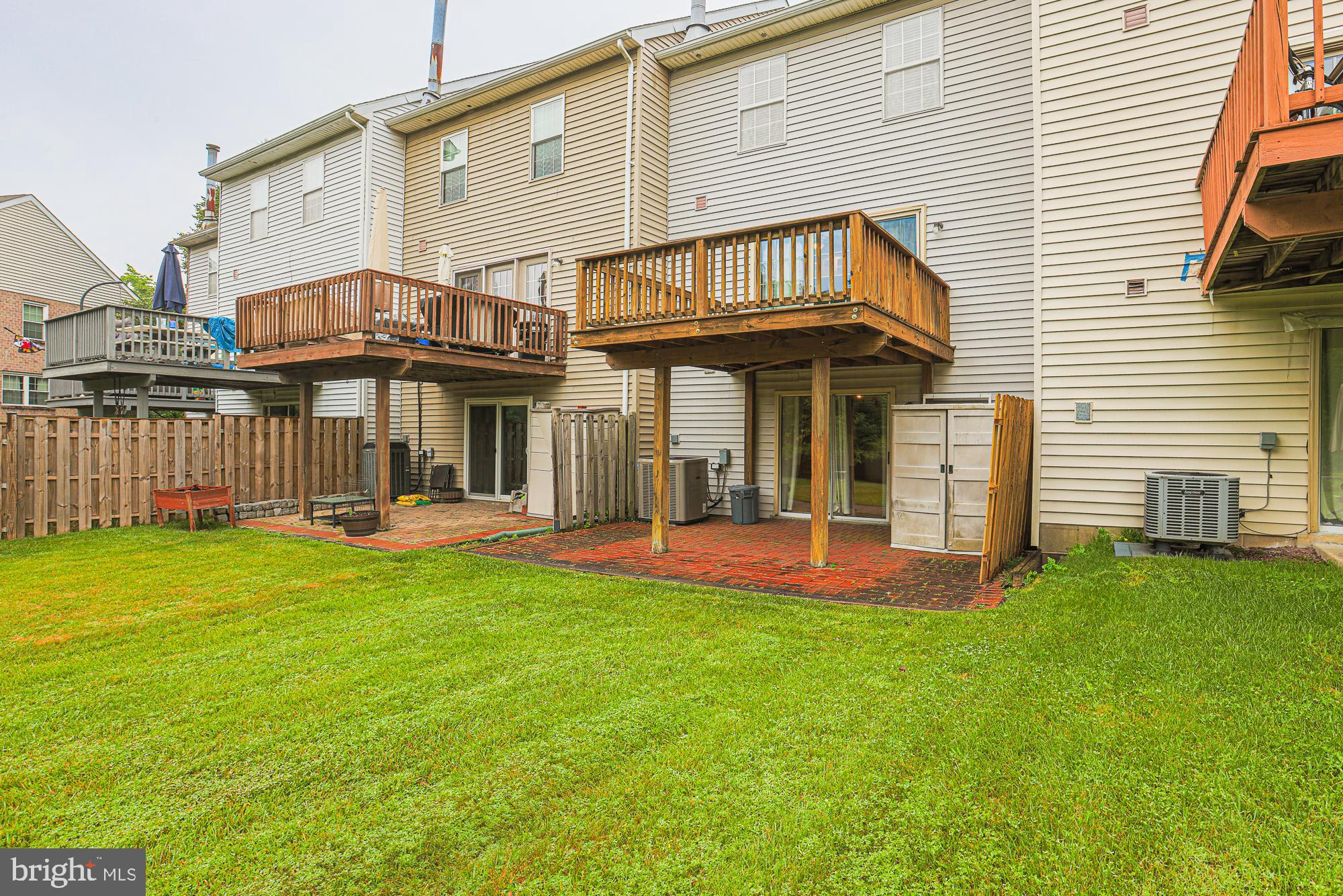 CROMWELL STATION - Residential