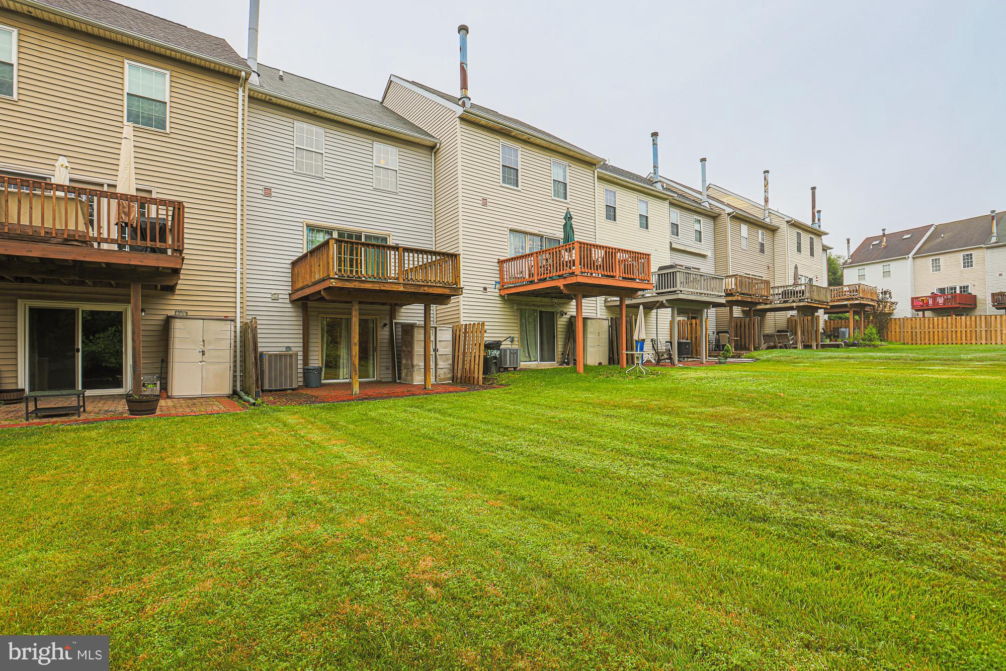 CROMWELL STATION - Residential