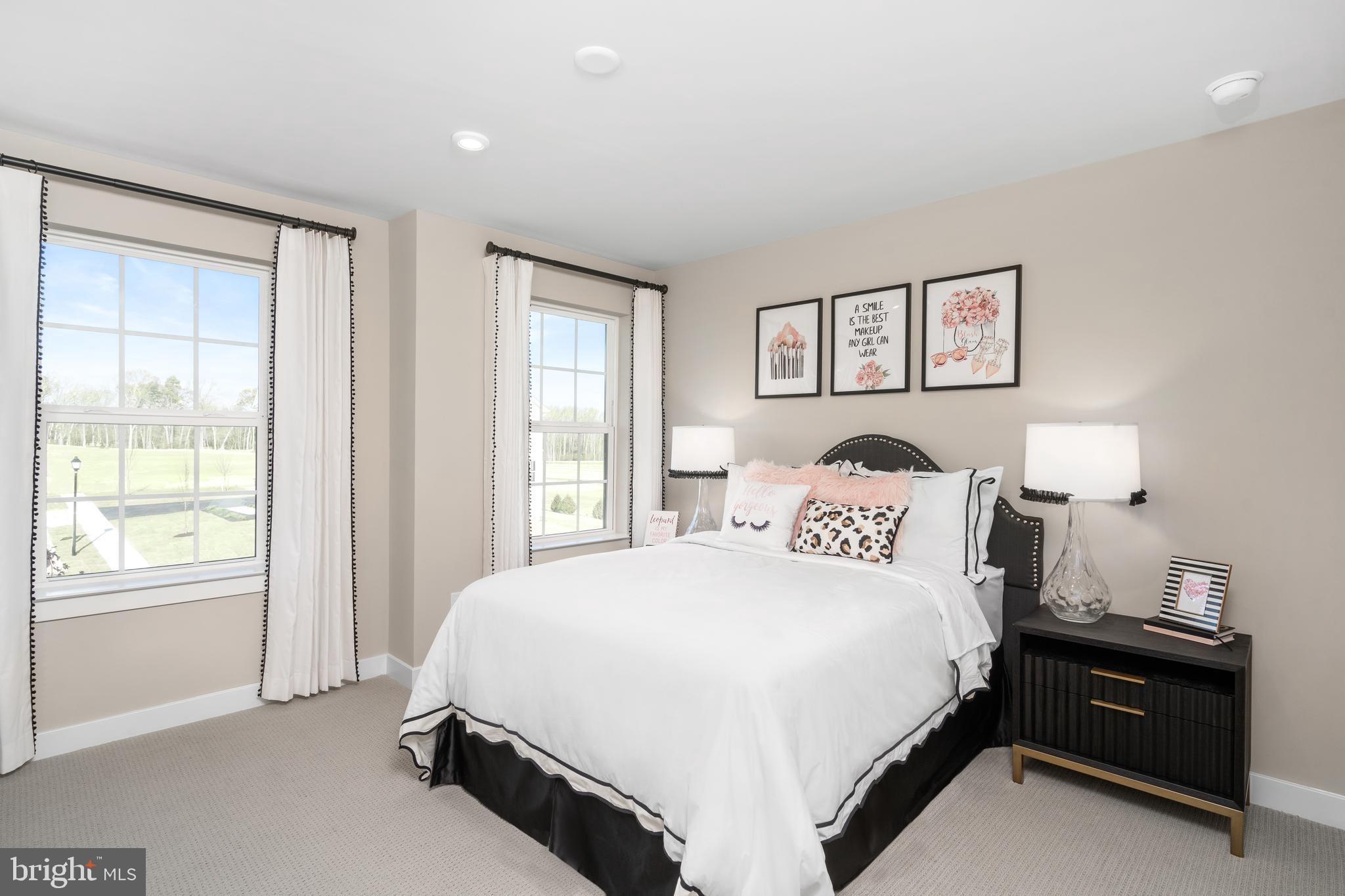 CANTER CREEK - Residential